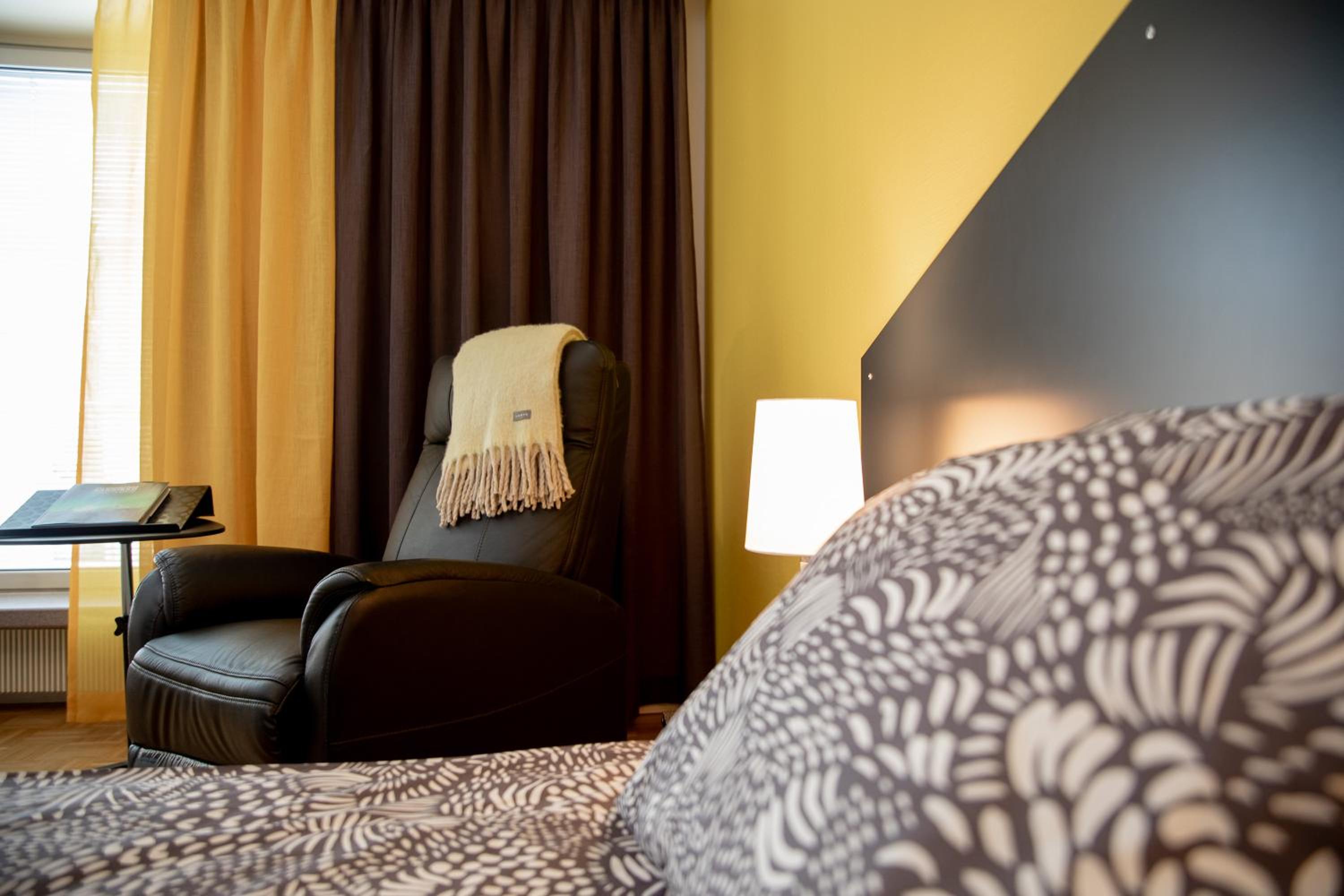 Business Twin Room