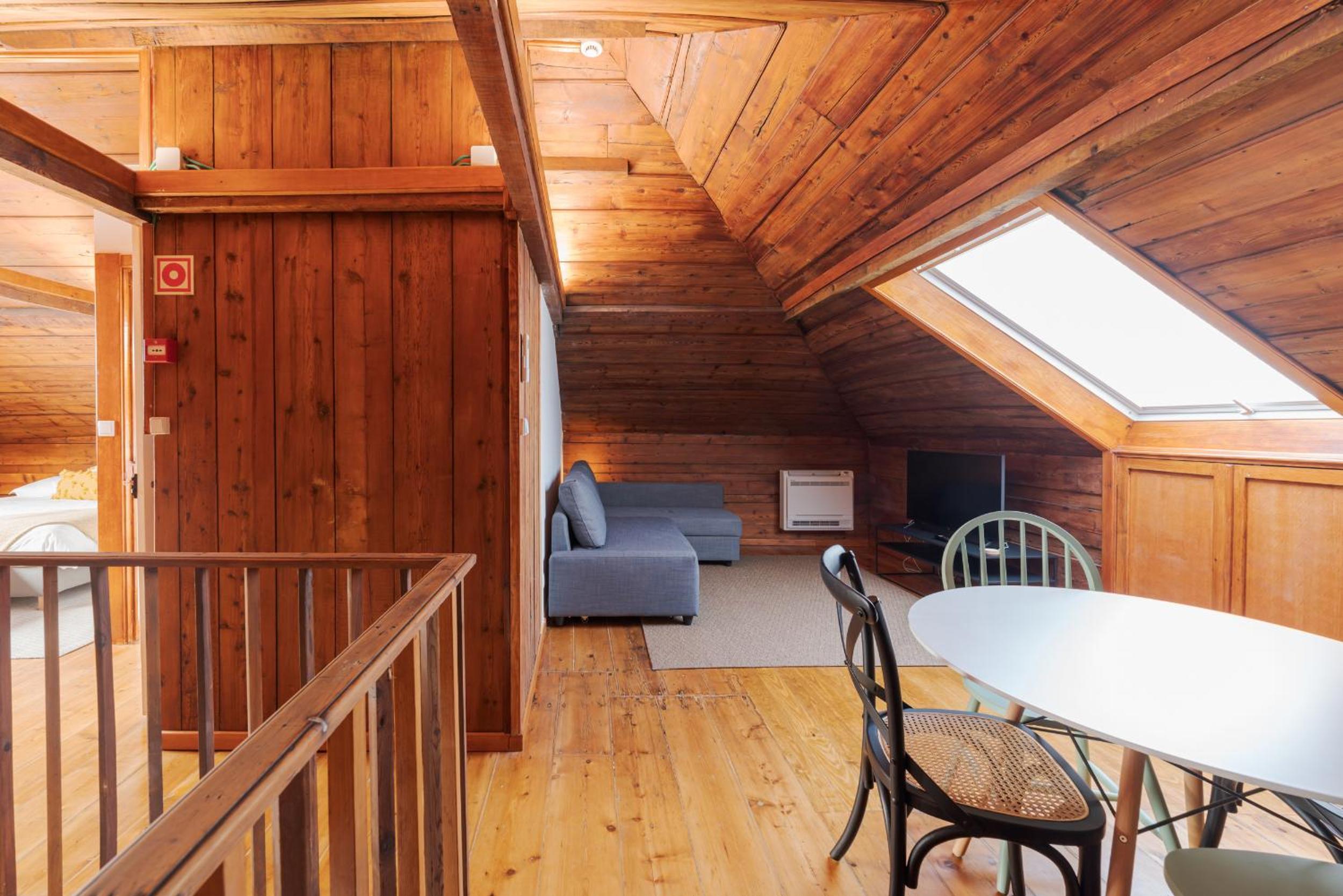 Superior Double or Twin Room - Photo 8