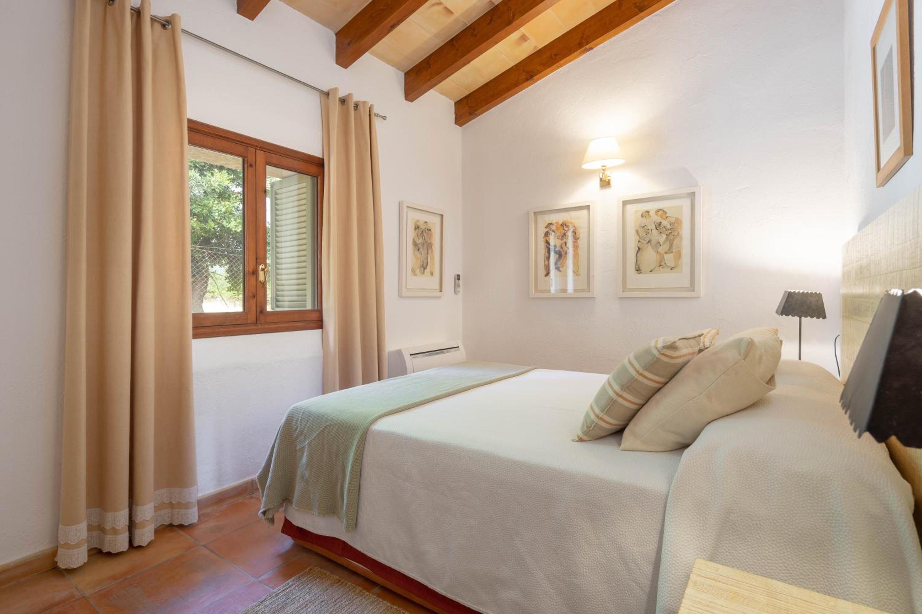 Villa de Tres Habitaciones