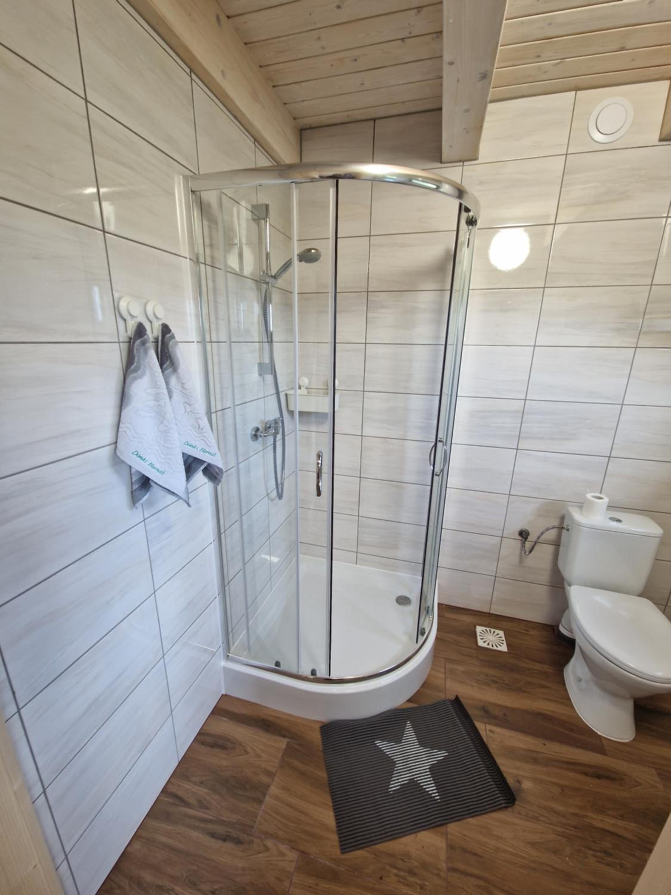 Two-Bedroom Chalet - Photo 17