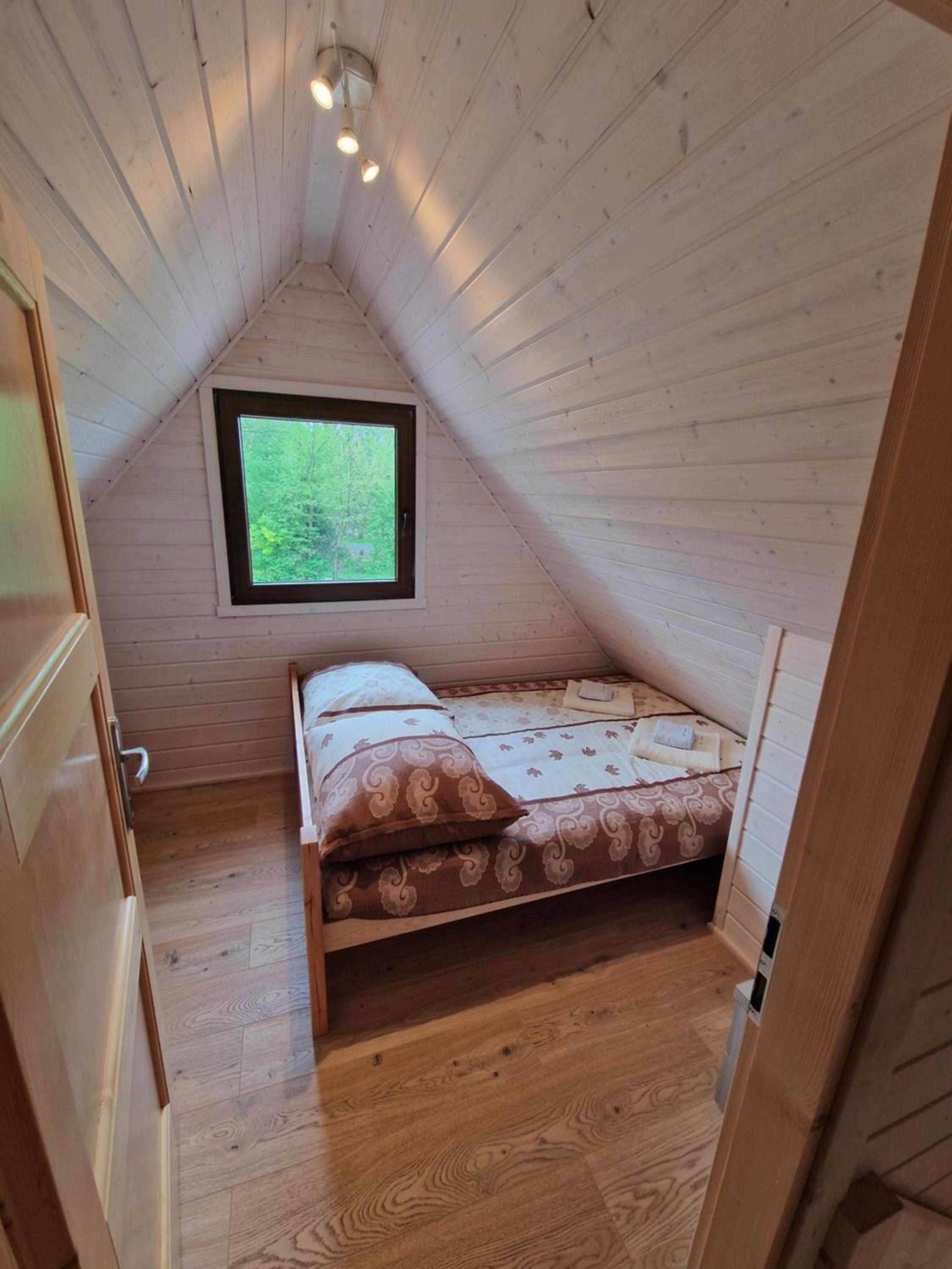Two-Bedroom Chalet - Photo 15