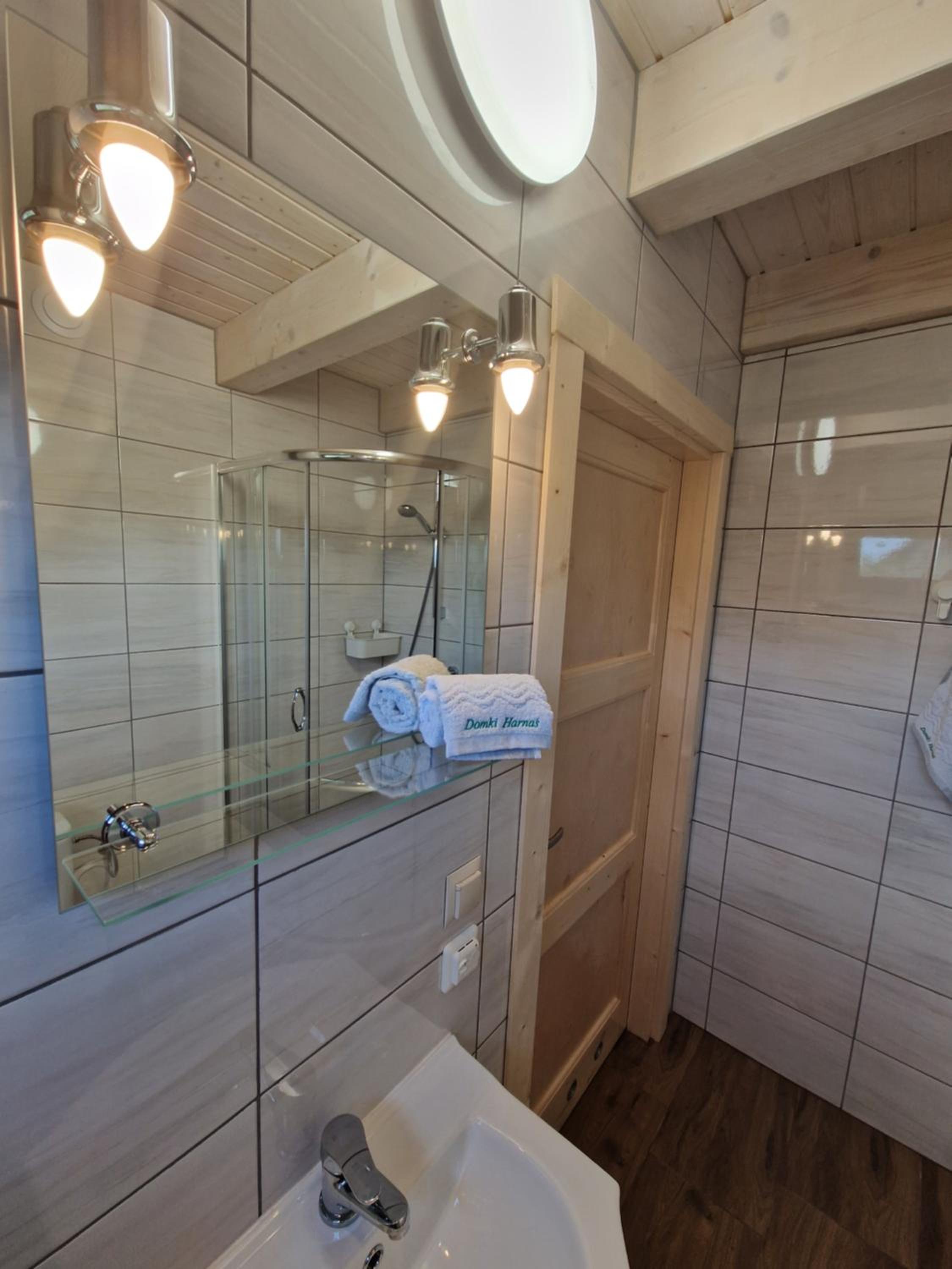 Two-Bedroom Chalet - Photo 11