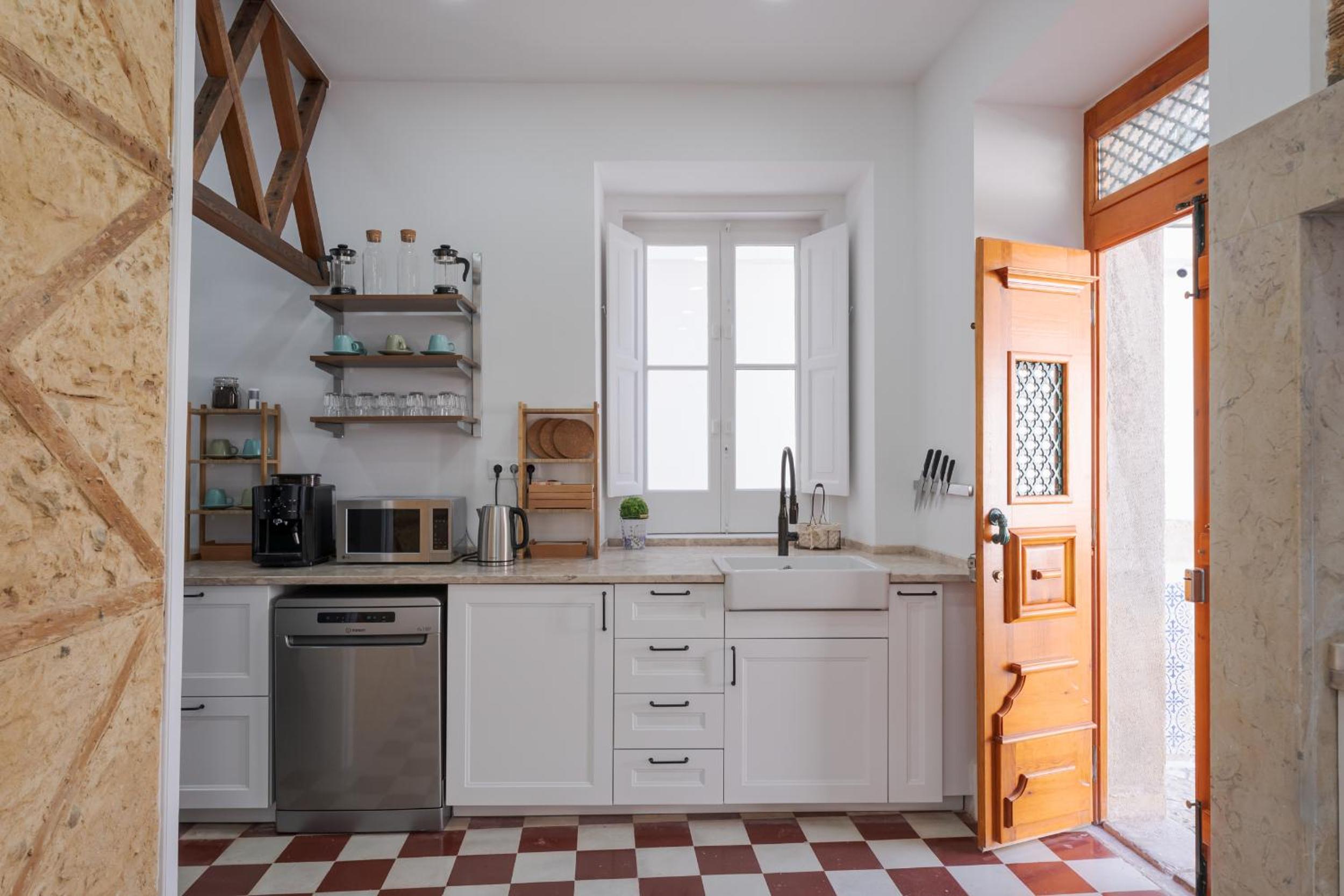 Superior Double or Twin Room - Photo 3