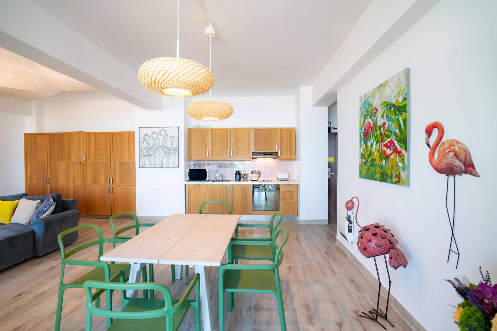 Two-Bedroom Apartment with Sea View - Photo 22
