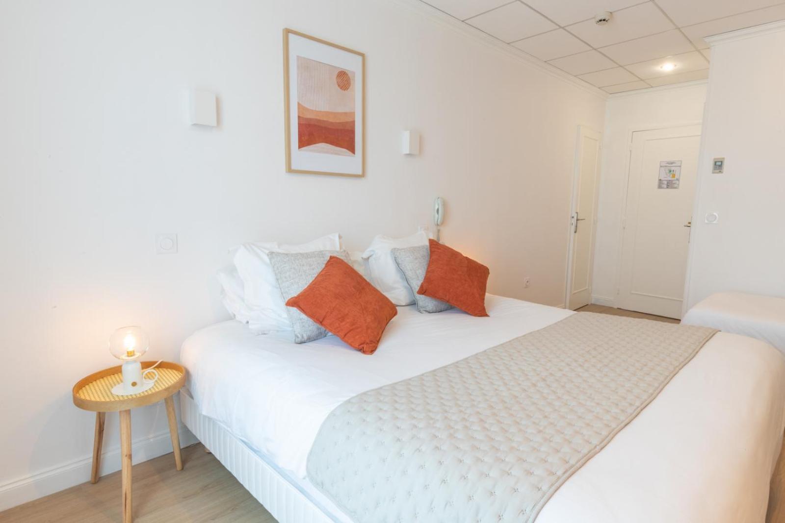 Triple Room - Photo 1