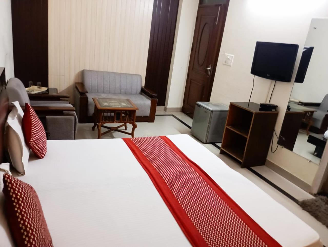 Deluxe Double Room - Photo 5