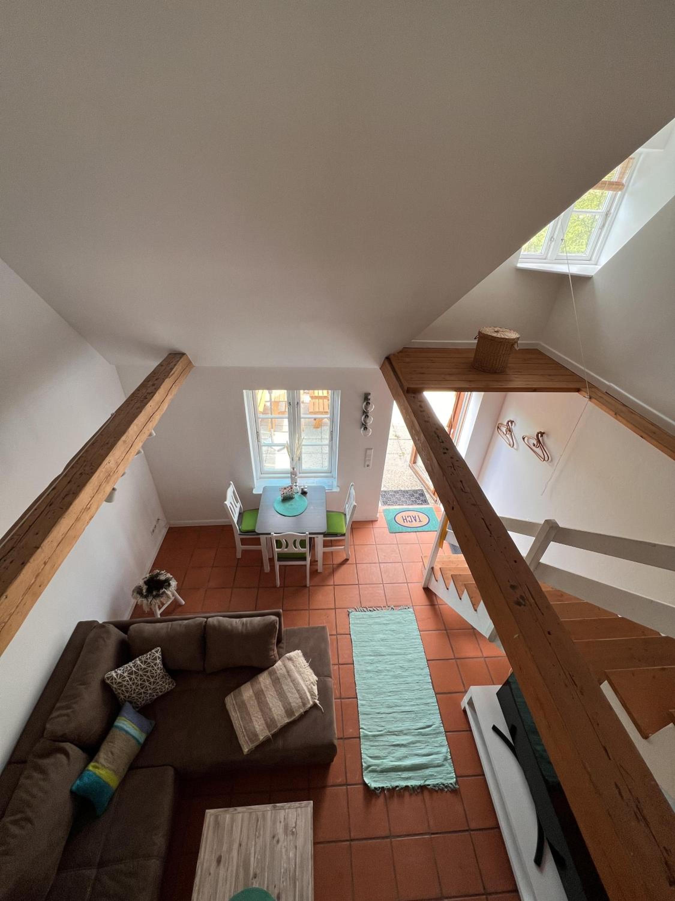 One-Bedroom Apartment - Photo 14