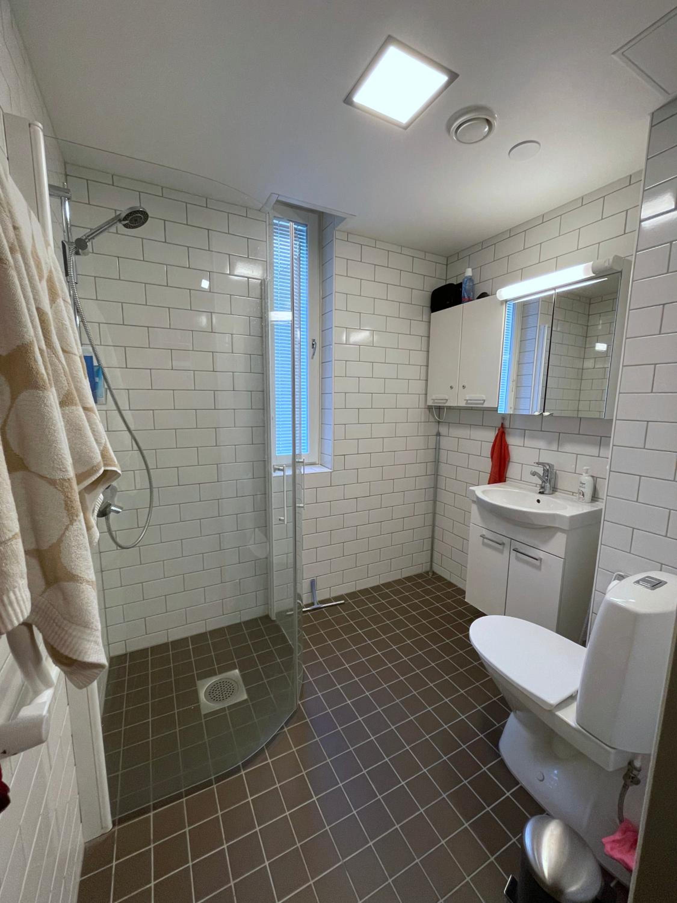 Triple Room with Shared Bathroom photo 3