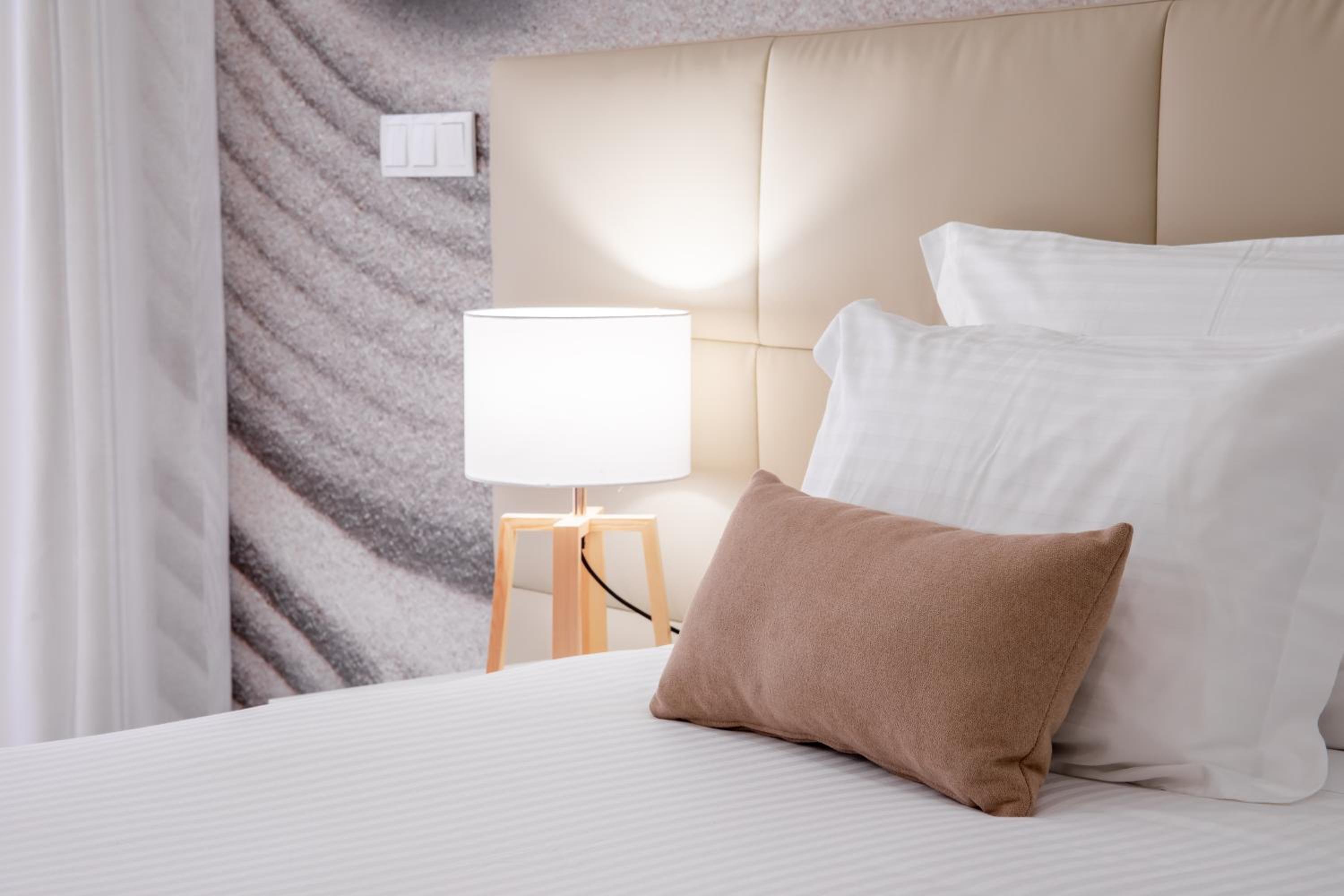Deluxe Double or Twin Room with Sea View - Photo 1