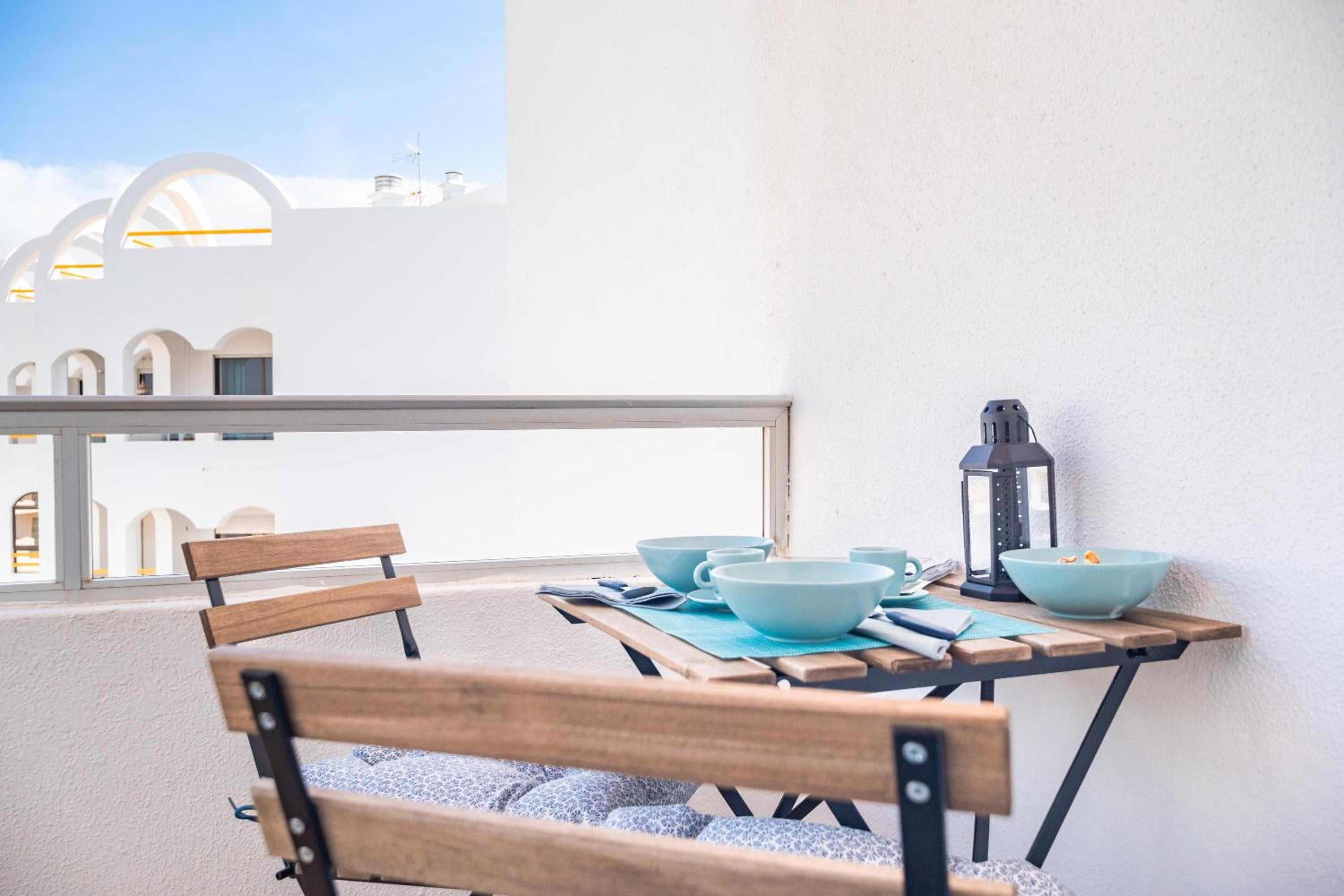Superior One-Bedroom Apartment with Balcony - Photo 5