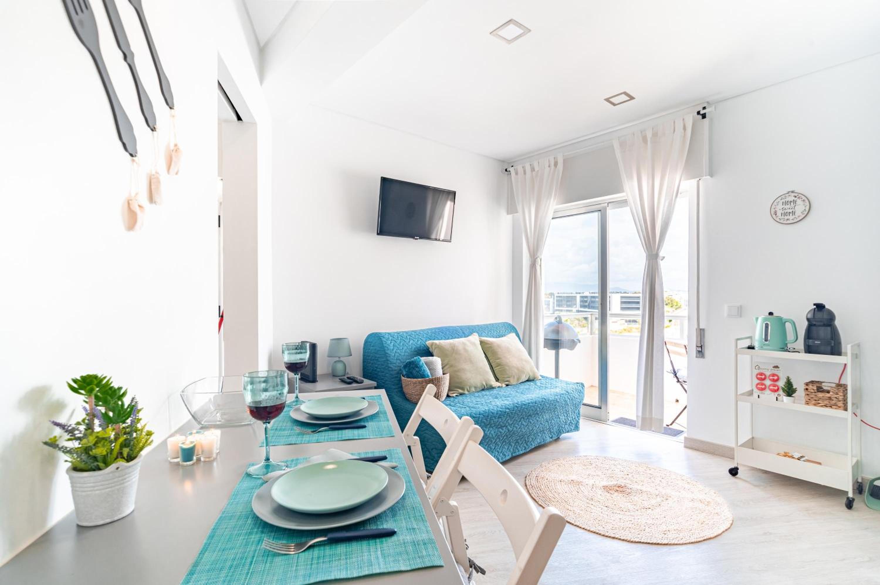 Superior One-Bedroom Apartment with Balcony - Photo 1