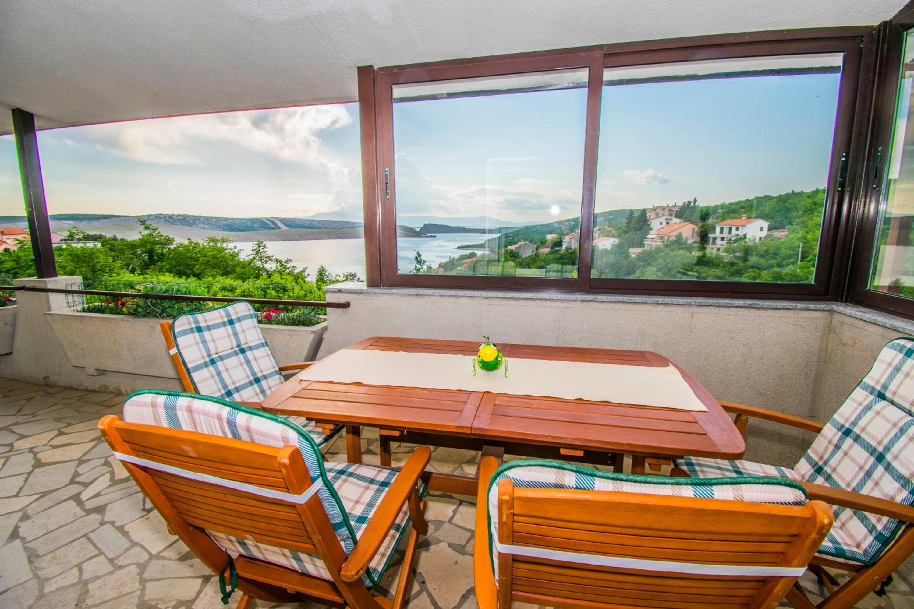 Apartment with Sea View photo 2