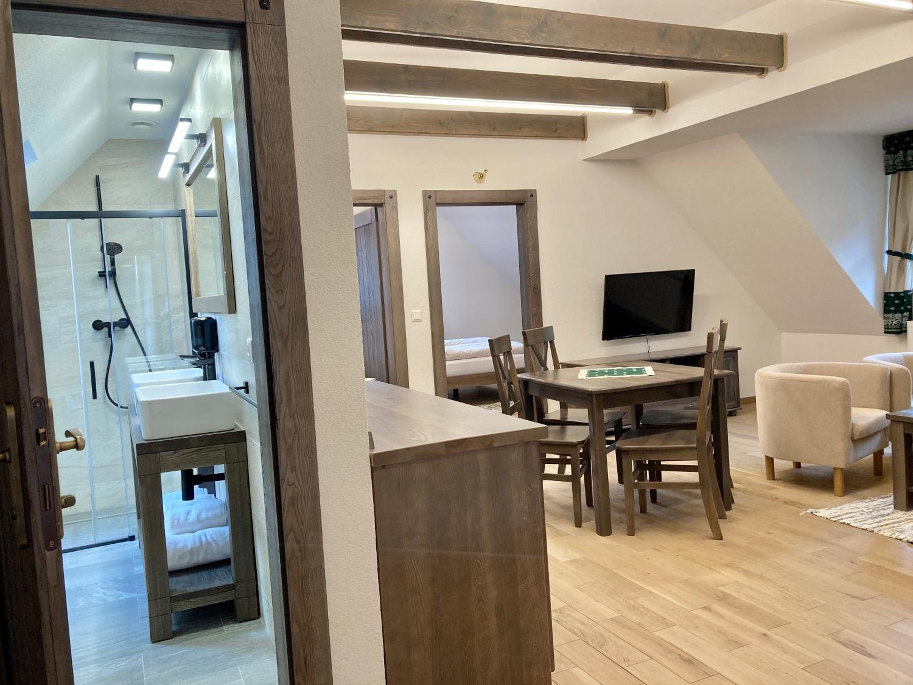 Two-Bedroom Apartment - Photo 3