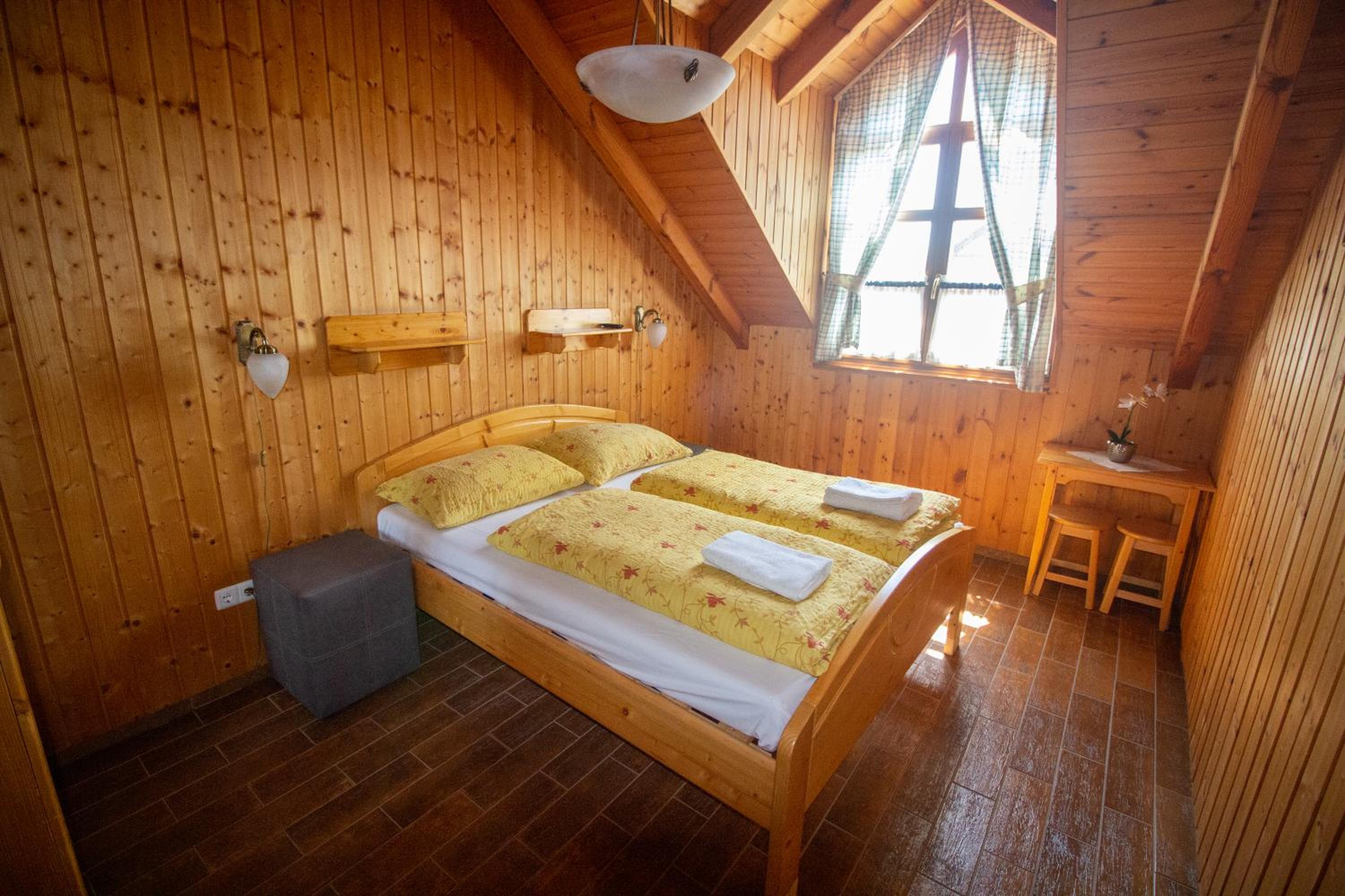 Business Suite photo 3