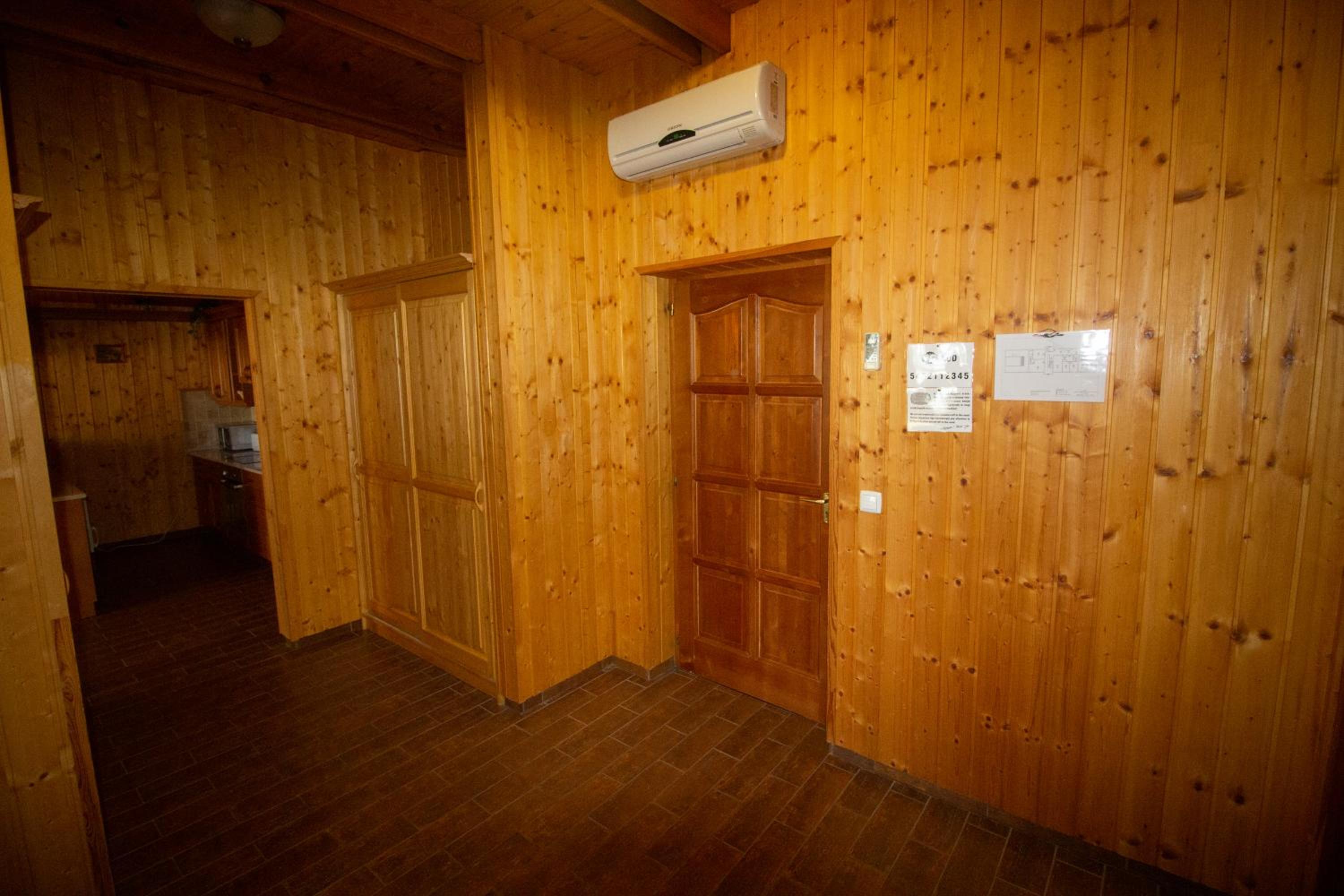 Business Suite photo 1