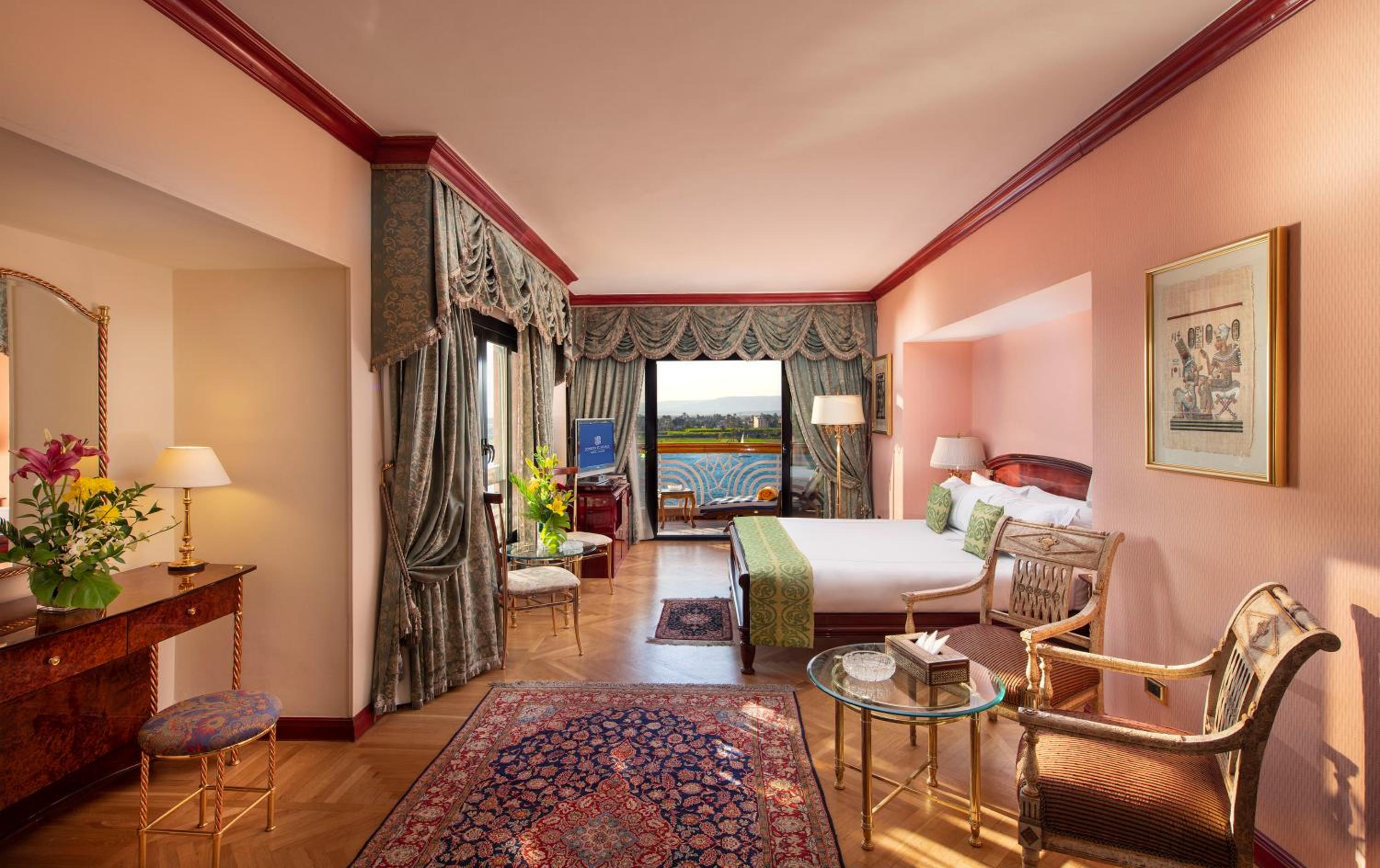 Royal Suite Direct Front Nile View thumbnail 6
