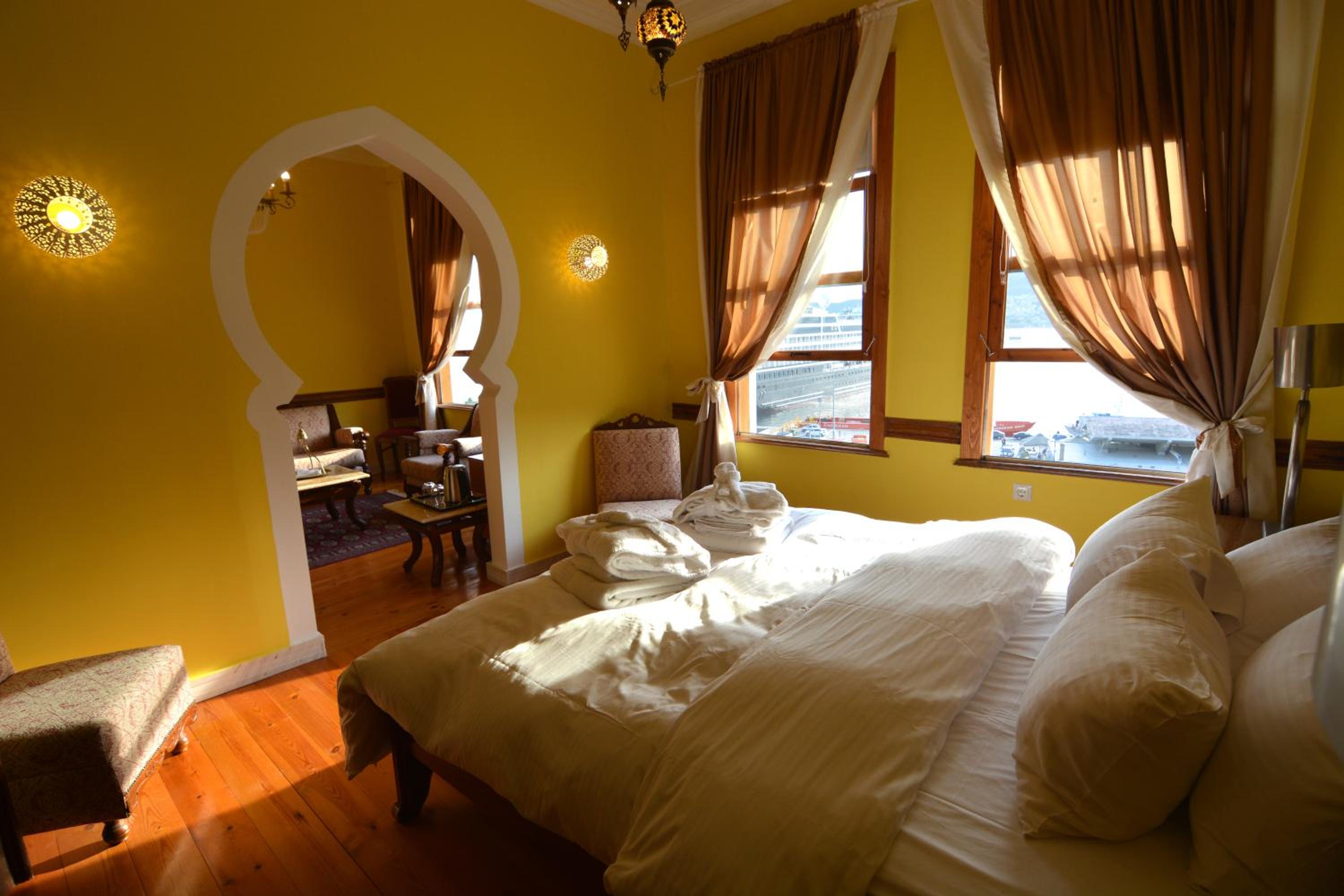 Apartment with Sea View - Photo 16