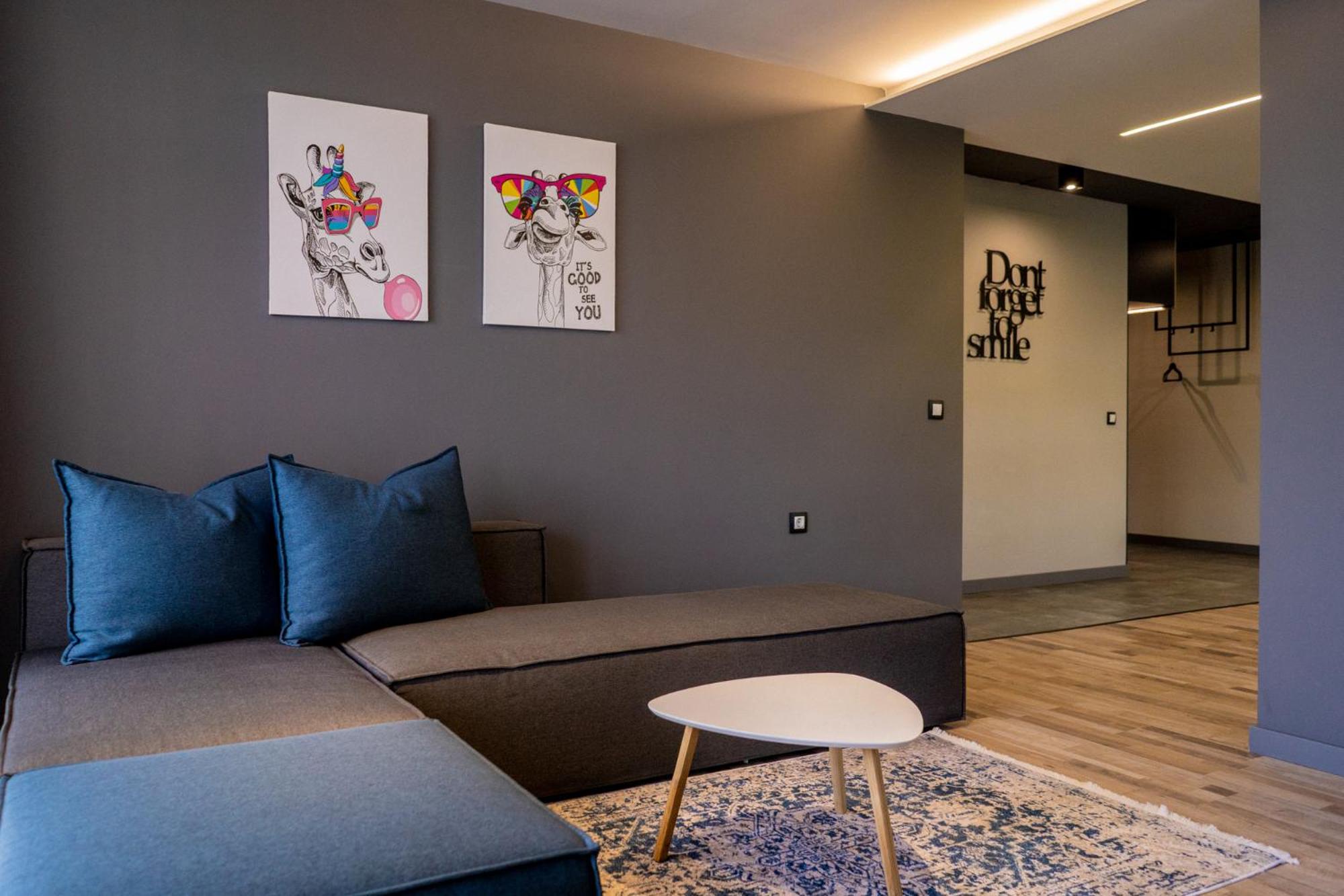 Suite Apartment photo 2