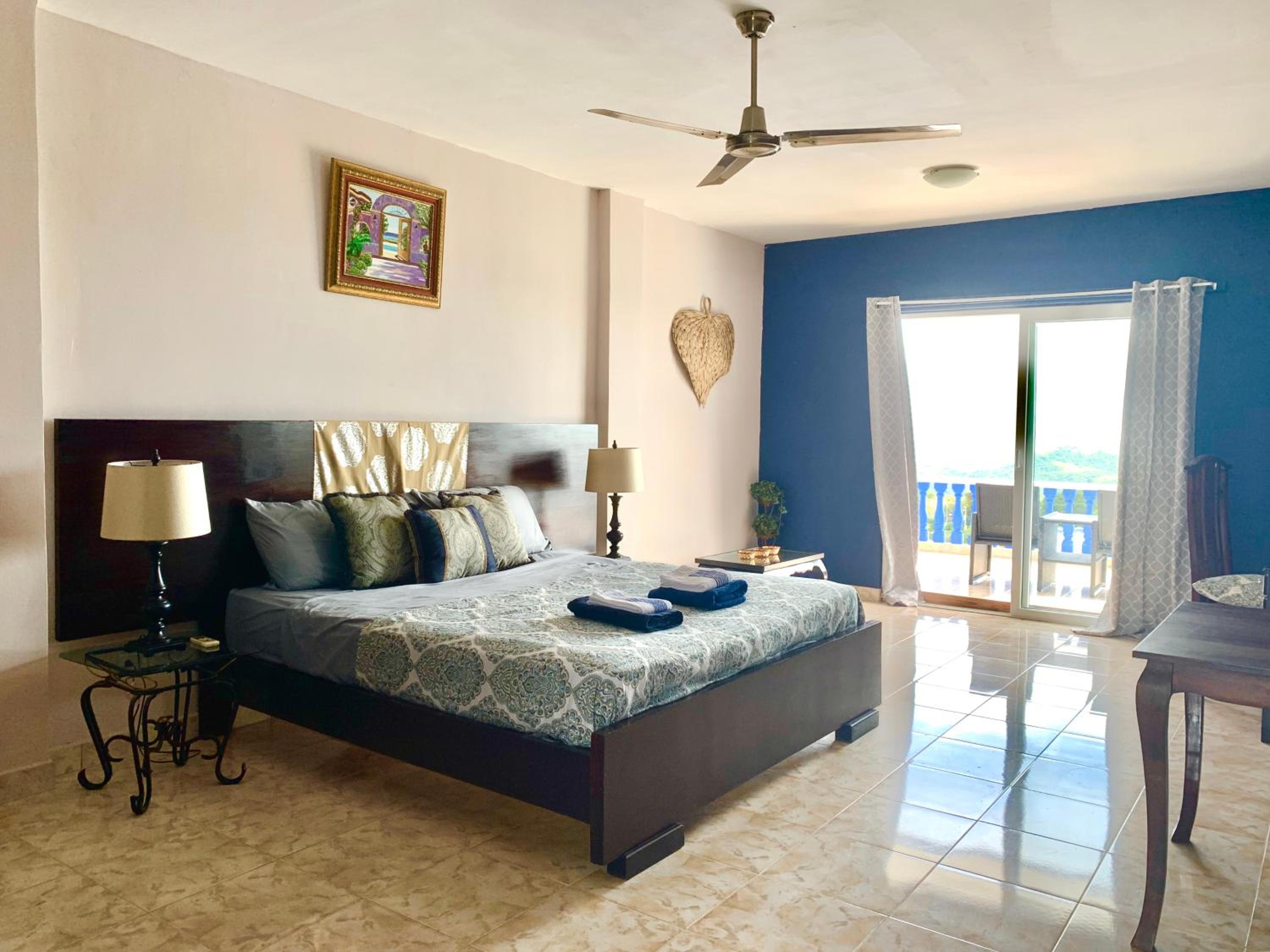 Superior Suite with Sea View photo 1