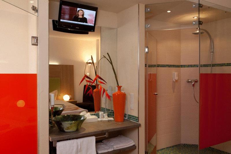 Double Room - Photo 7