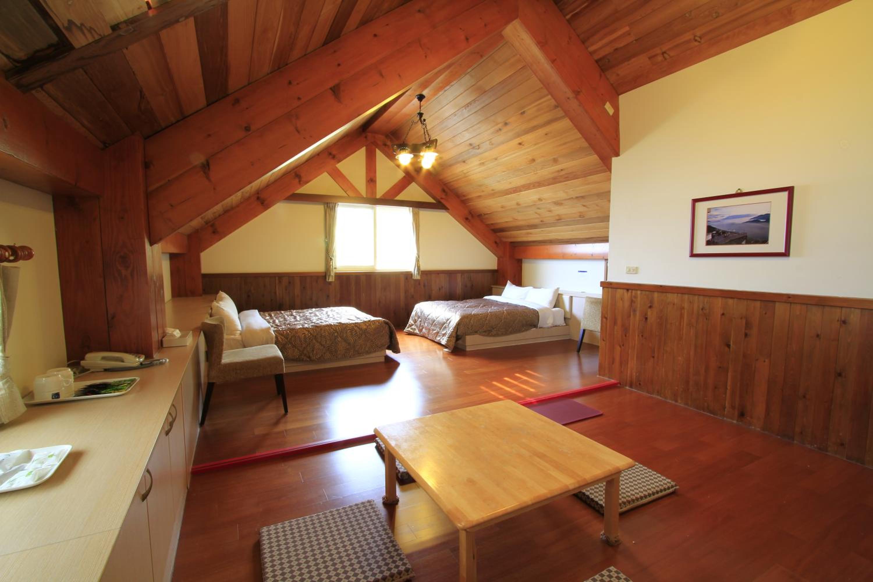 Japanese-Style Quadruple Room photo 2