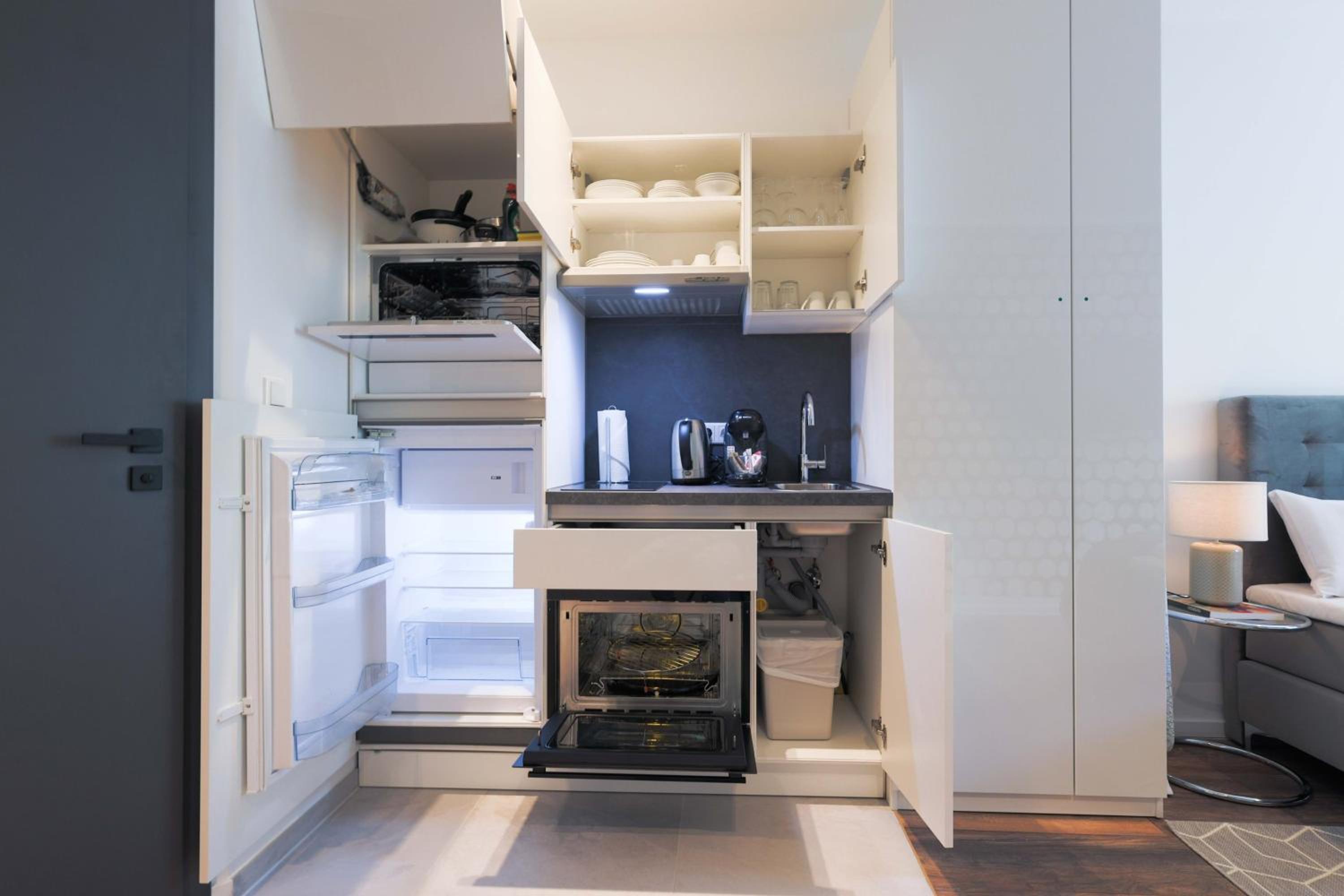 Comfort Studio Apartment - Photo 3