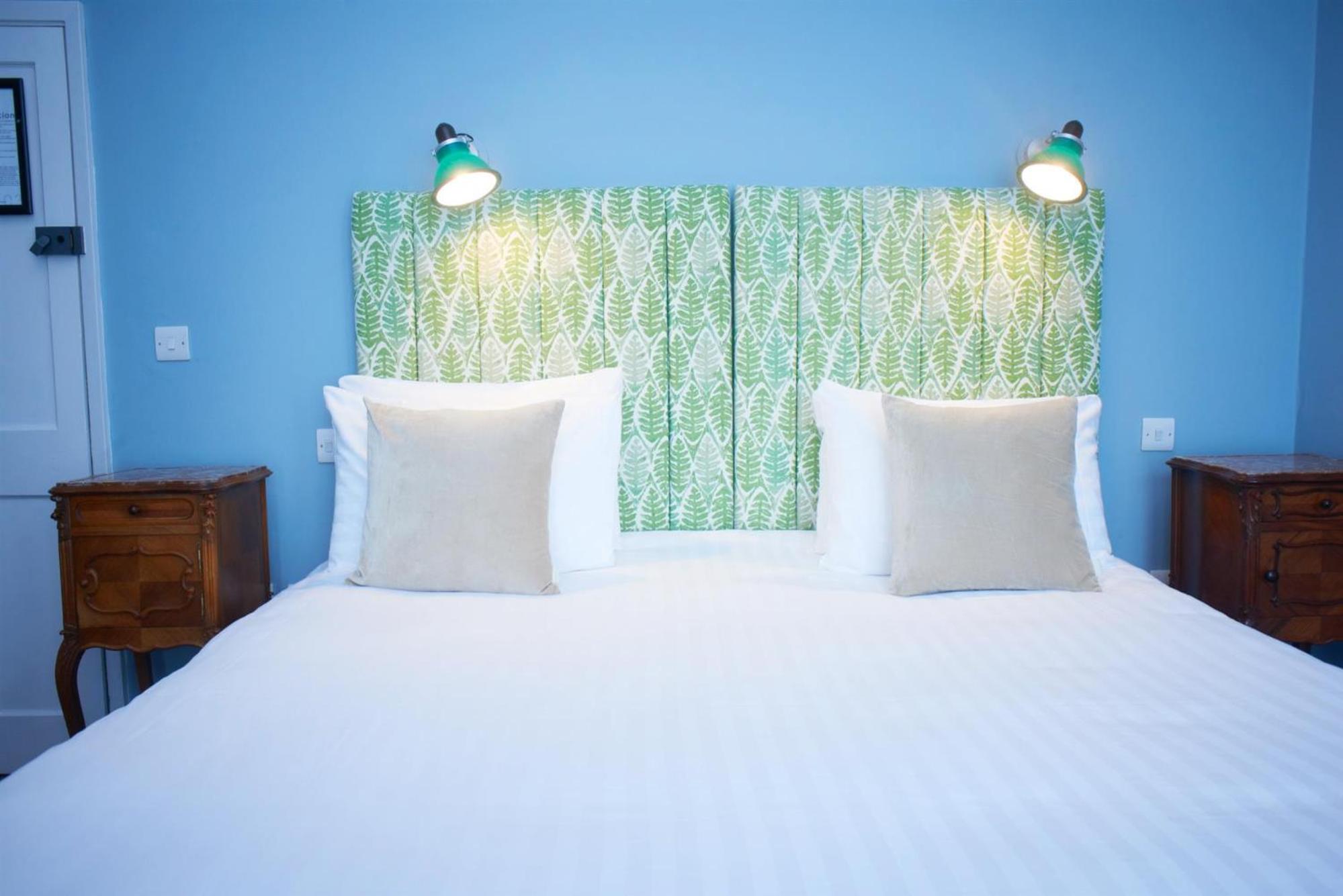 Deluxe Double or Twin Room with River View