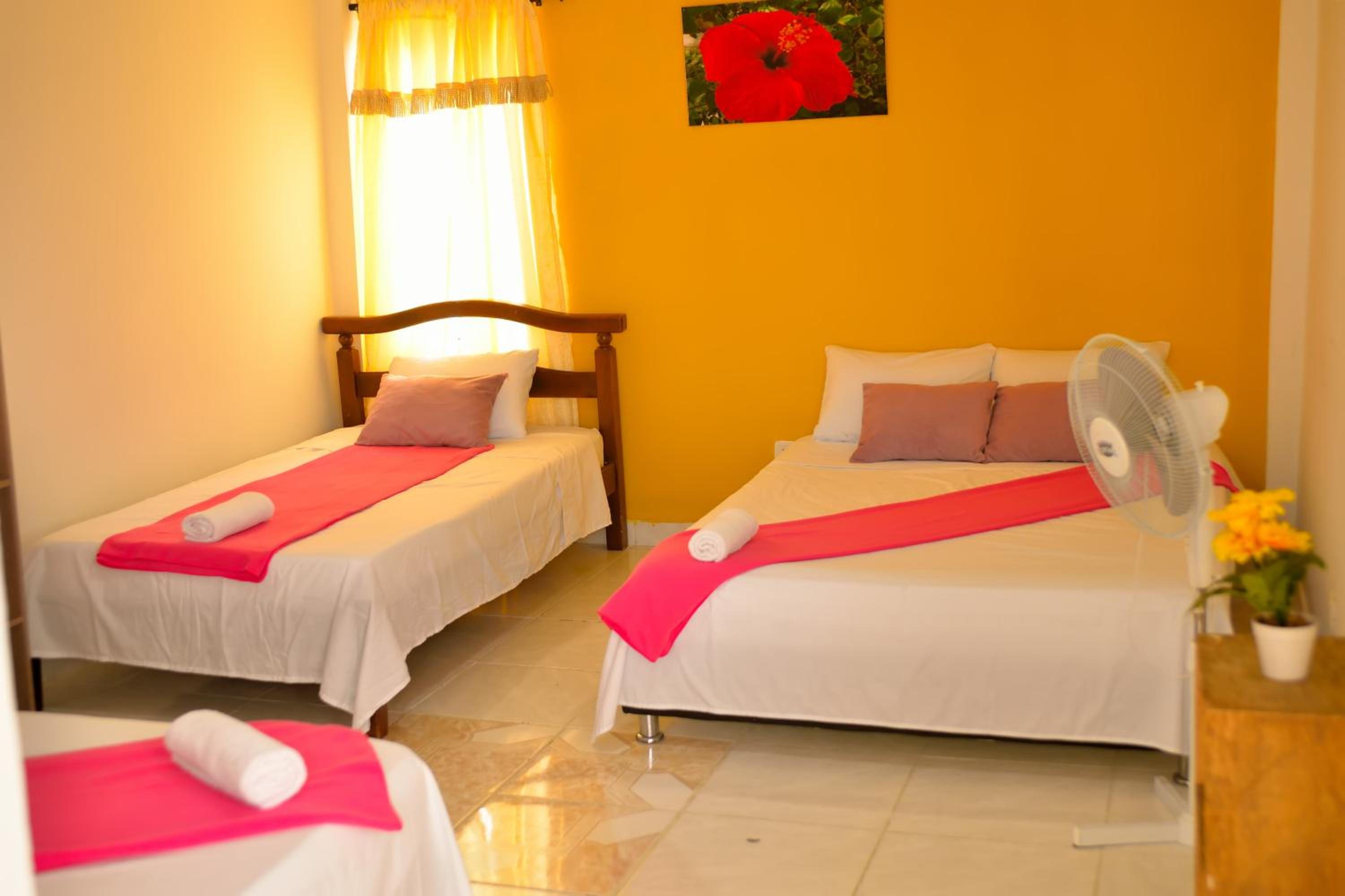 Quadruple Room with Private Bathroom photo 1