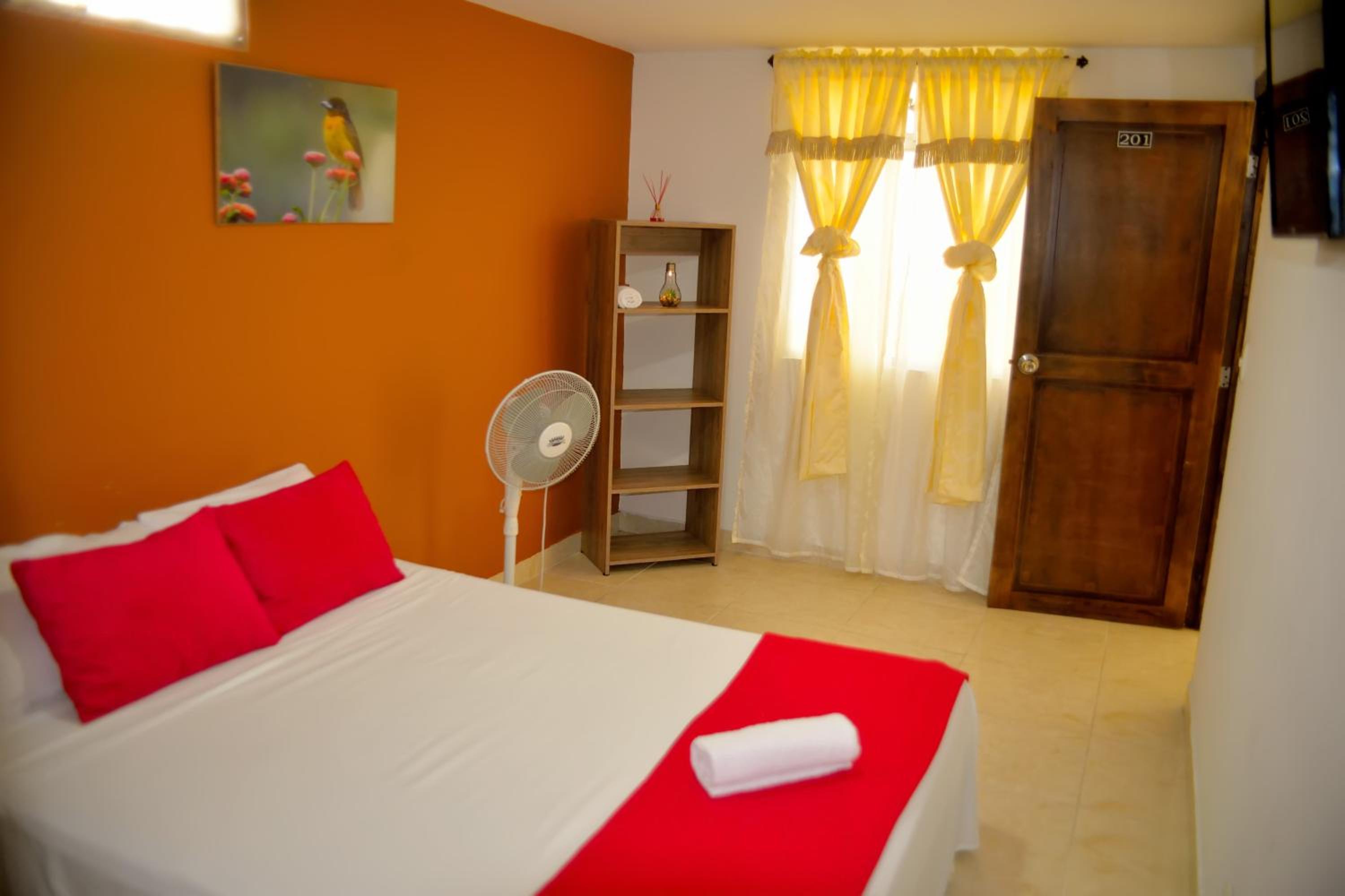 Double Room with Private Bathroom photo 3