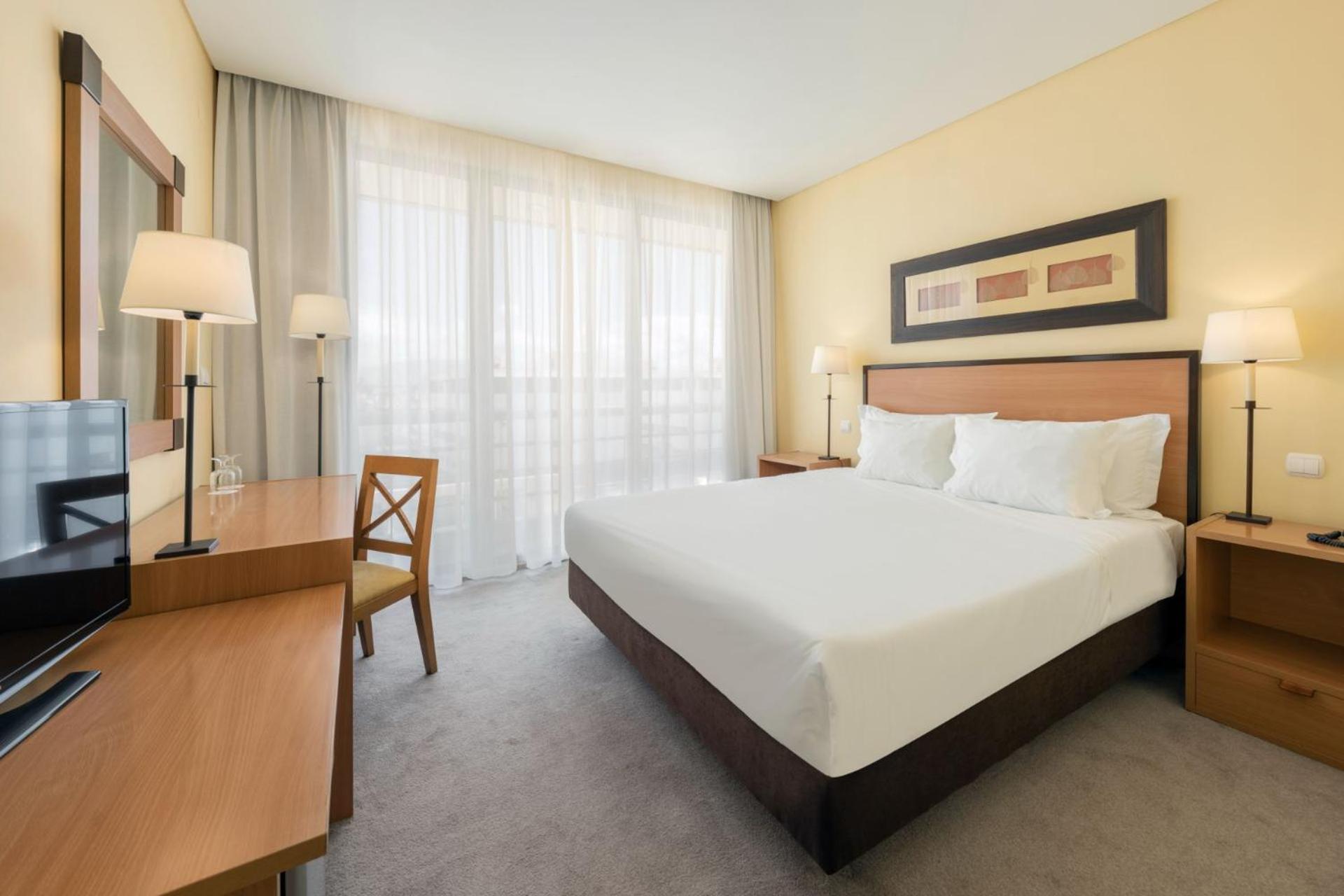 Classic Double or Twin Room - Photo 3