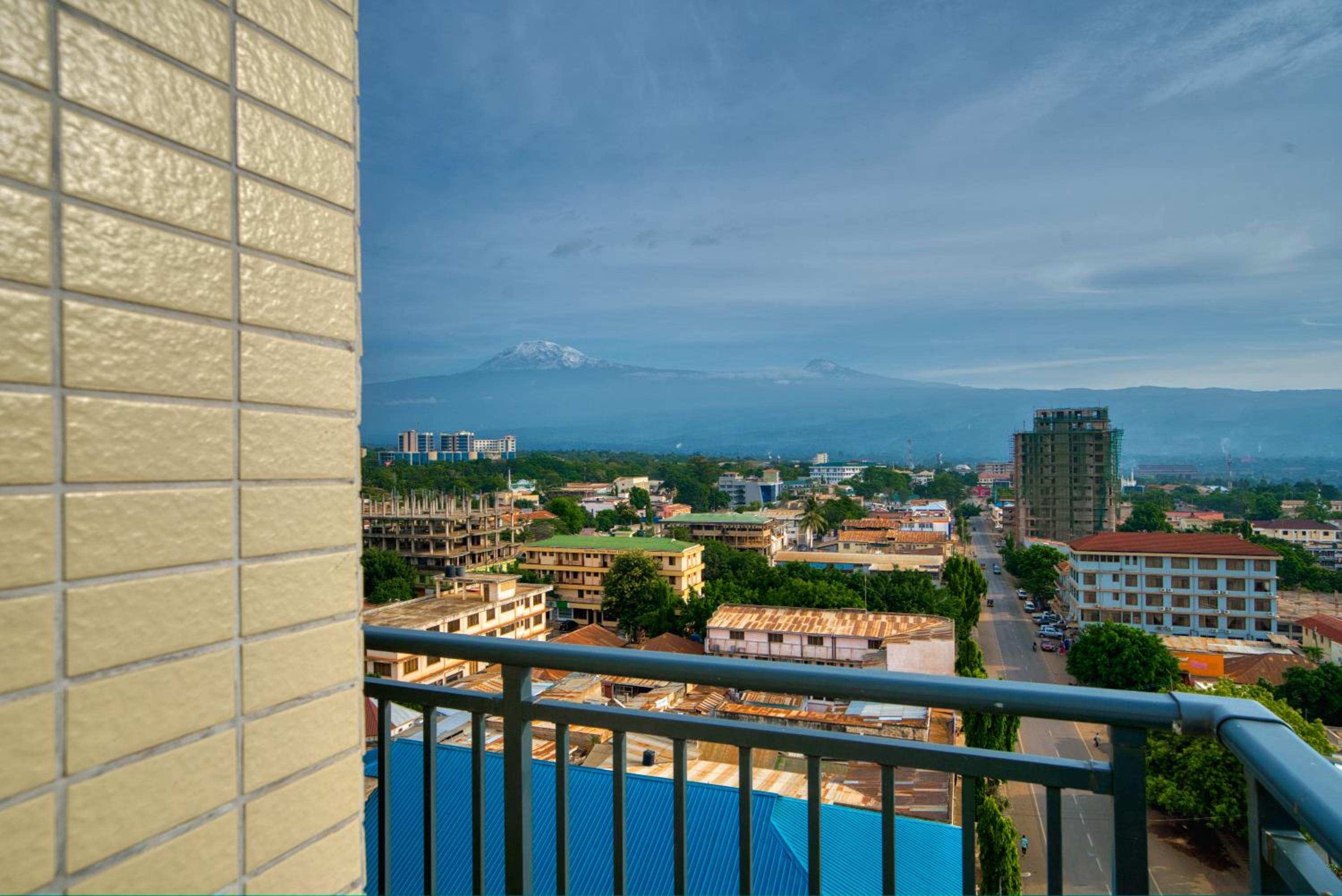 King Room with Balcony - Photo 2