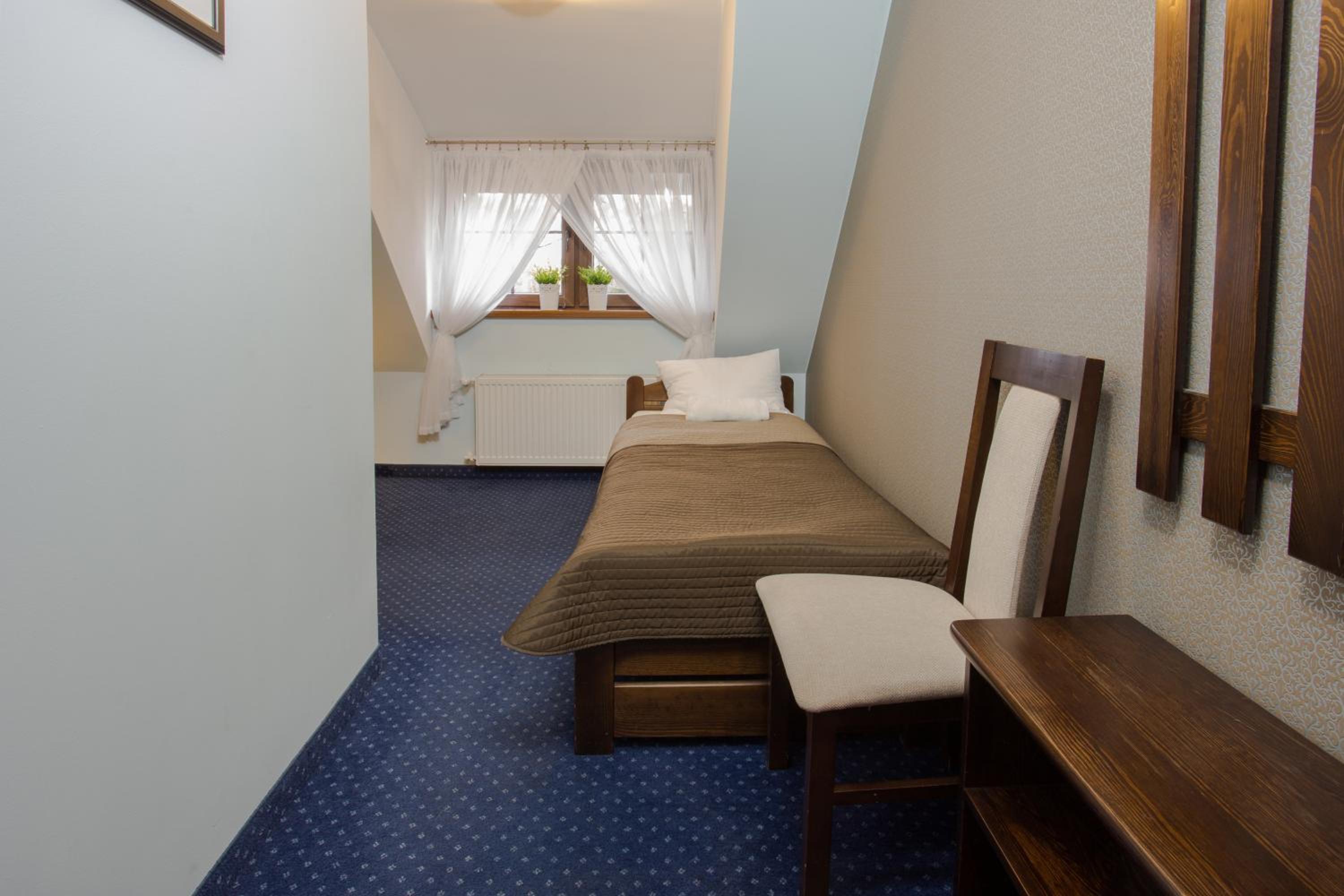 Small Single Room