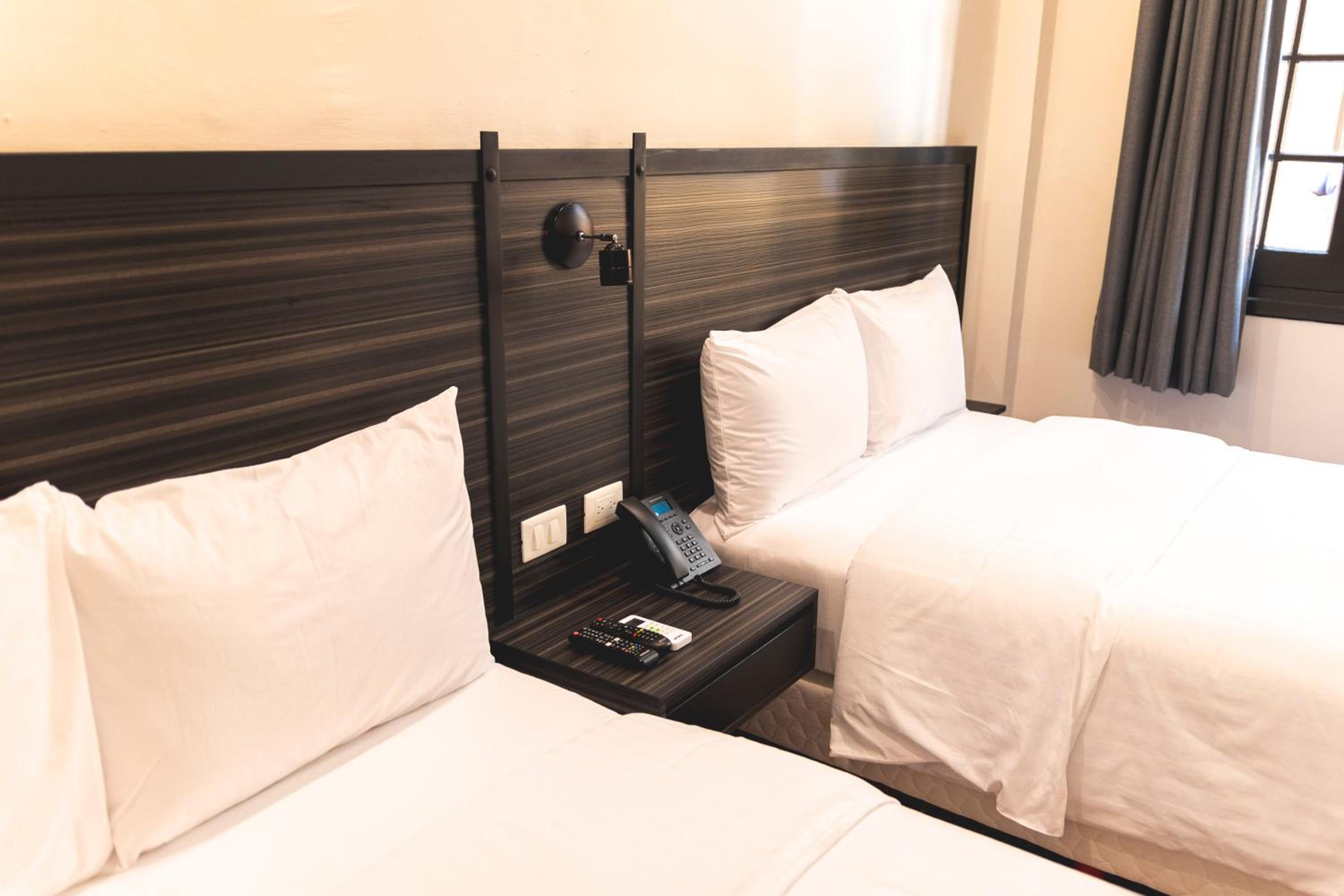 Standard Double Room - Photo 1