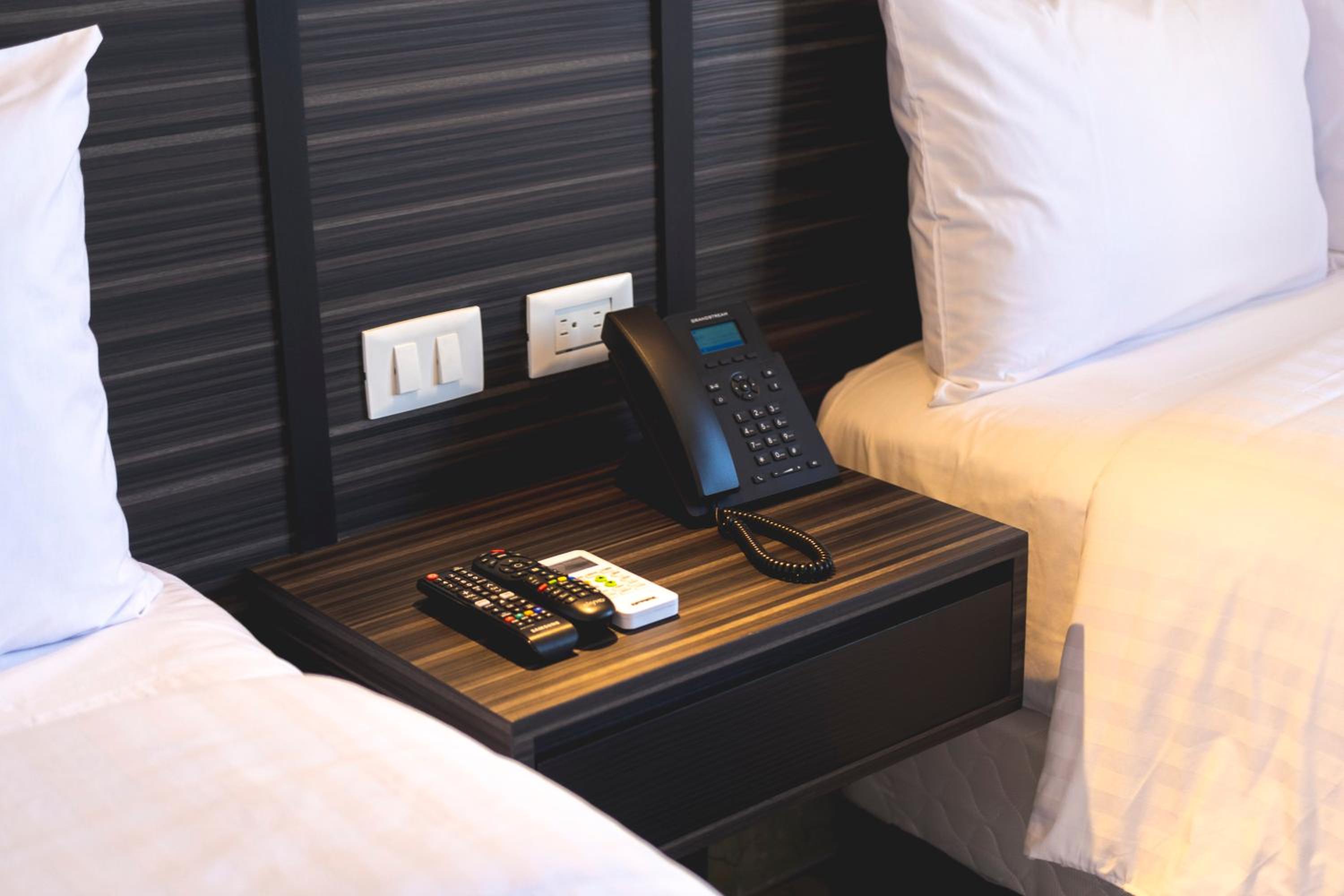 Standard Double Room - Photo 3