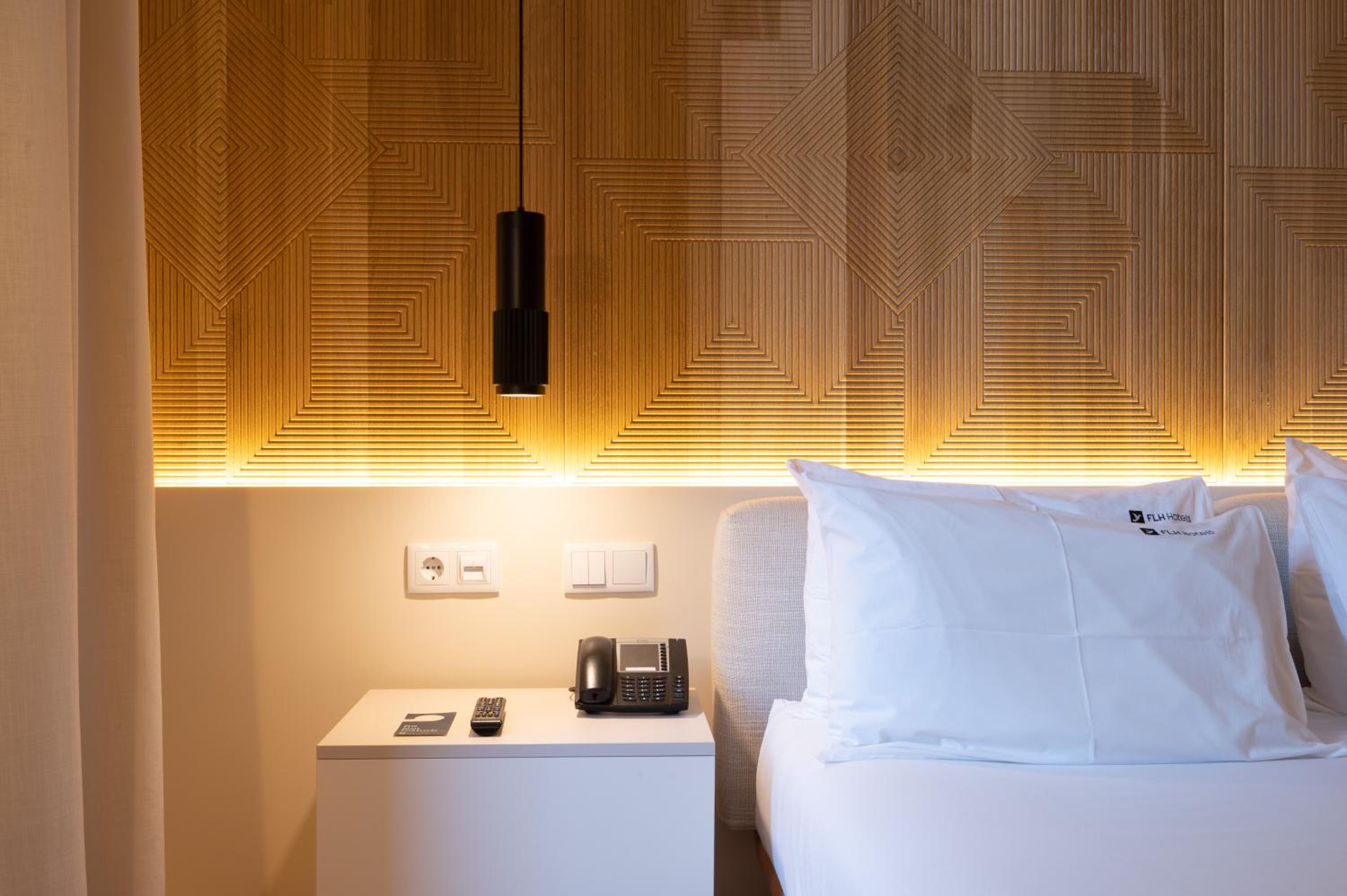 Superior Double Room - Photo 8