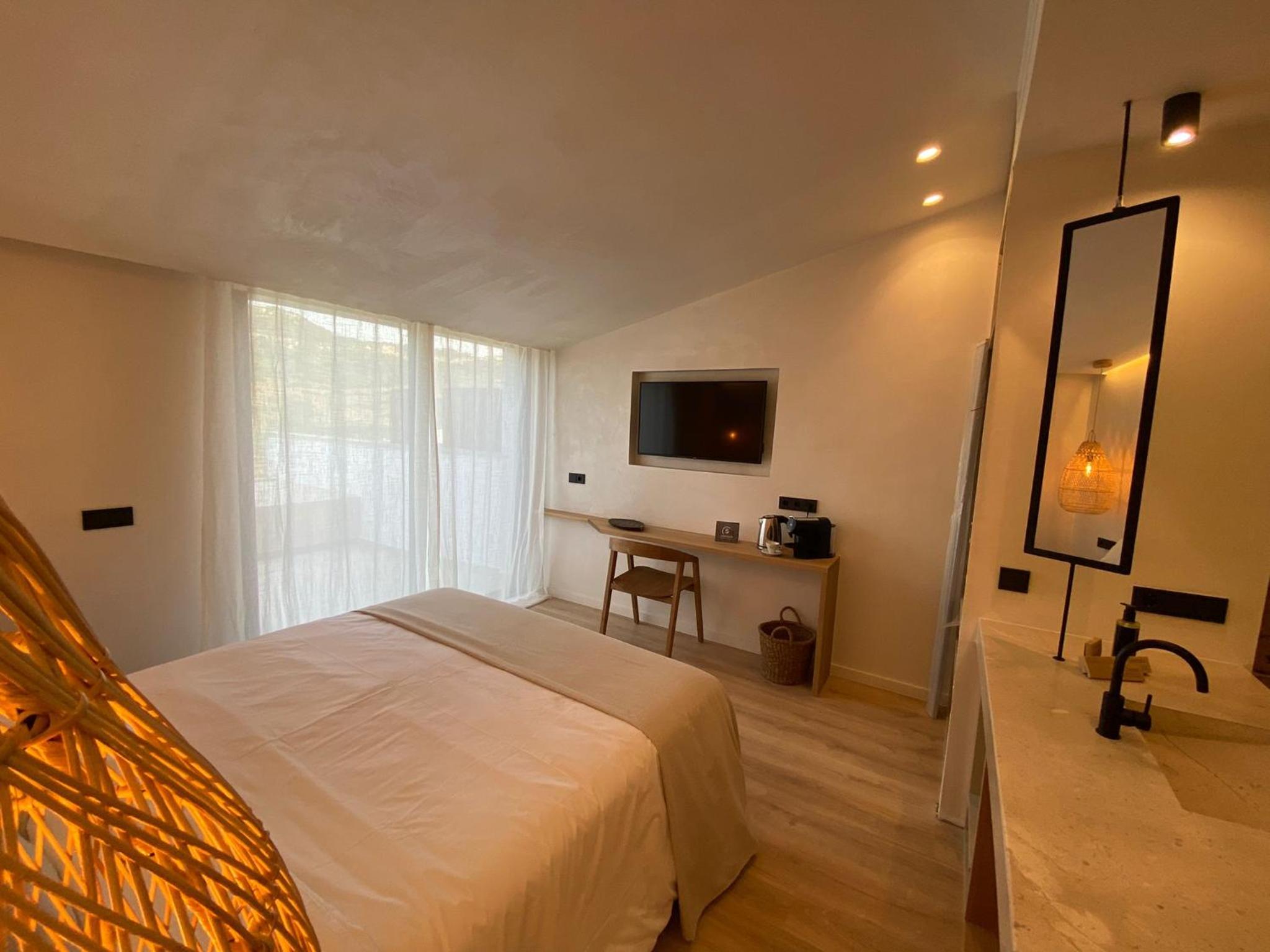 Superior Double Room - Photo 6