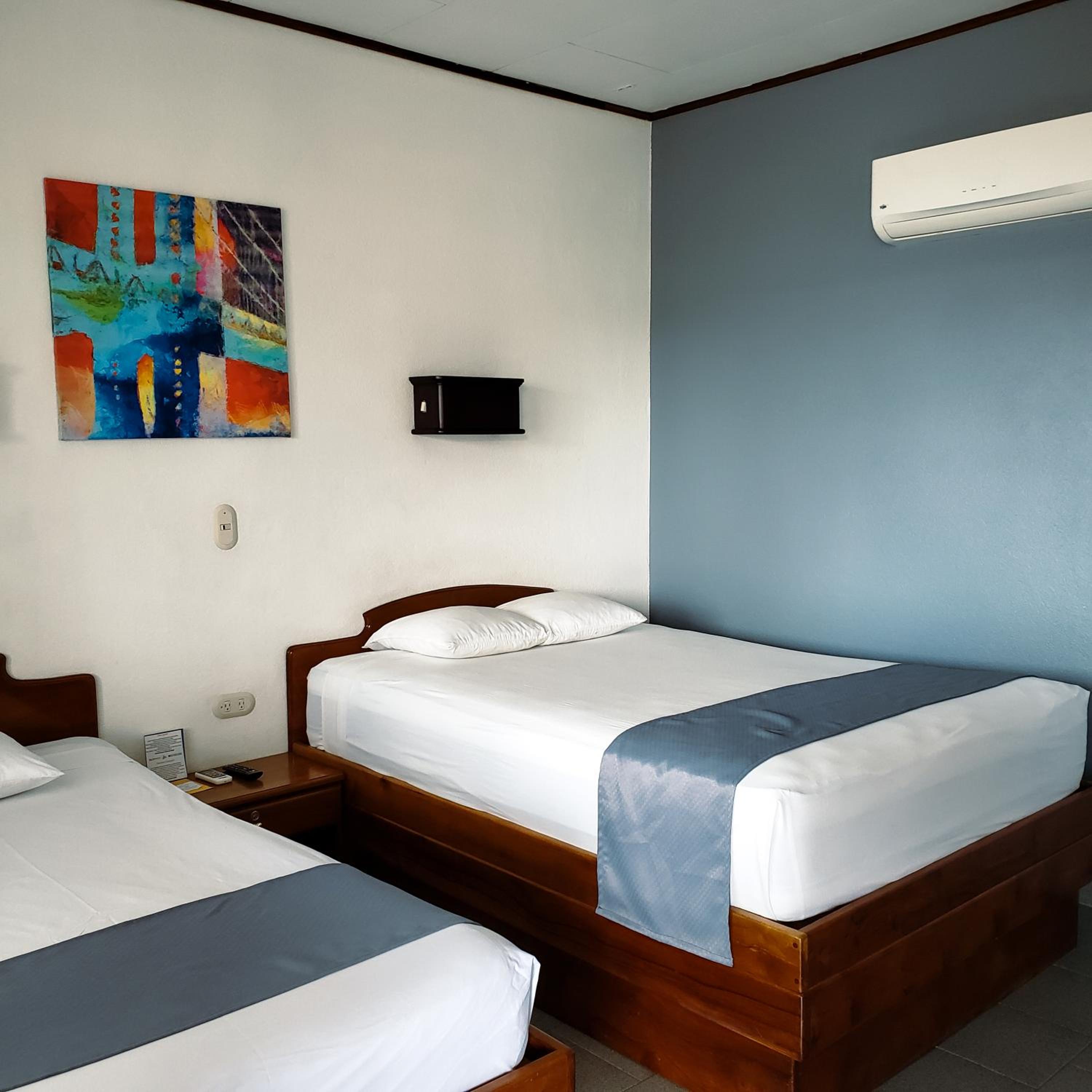 Standard Room - Photo 8