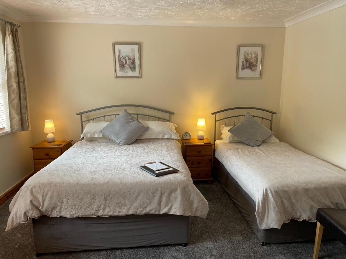 Double or Twin Room photo 1