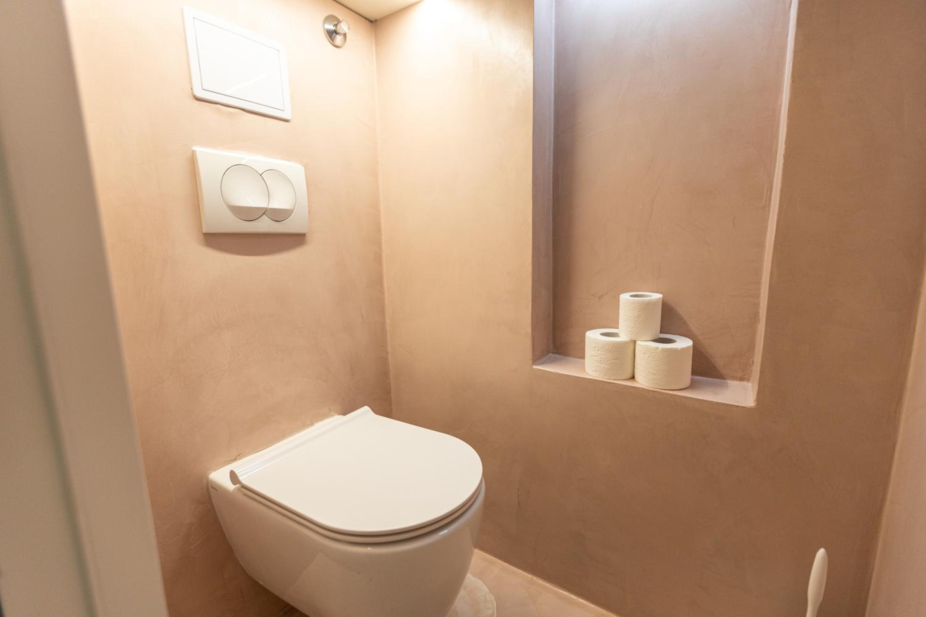 Studio Apartment - Ground Floor photo 3