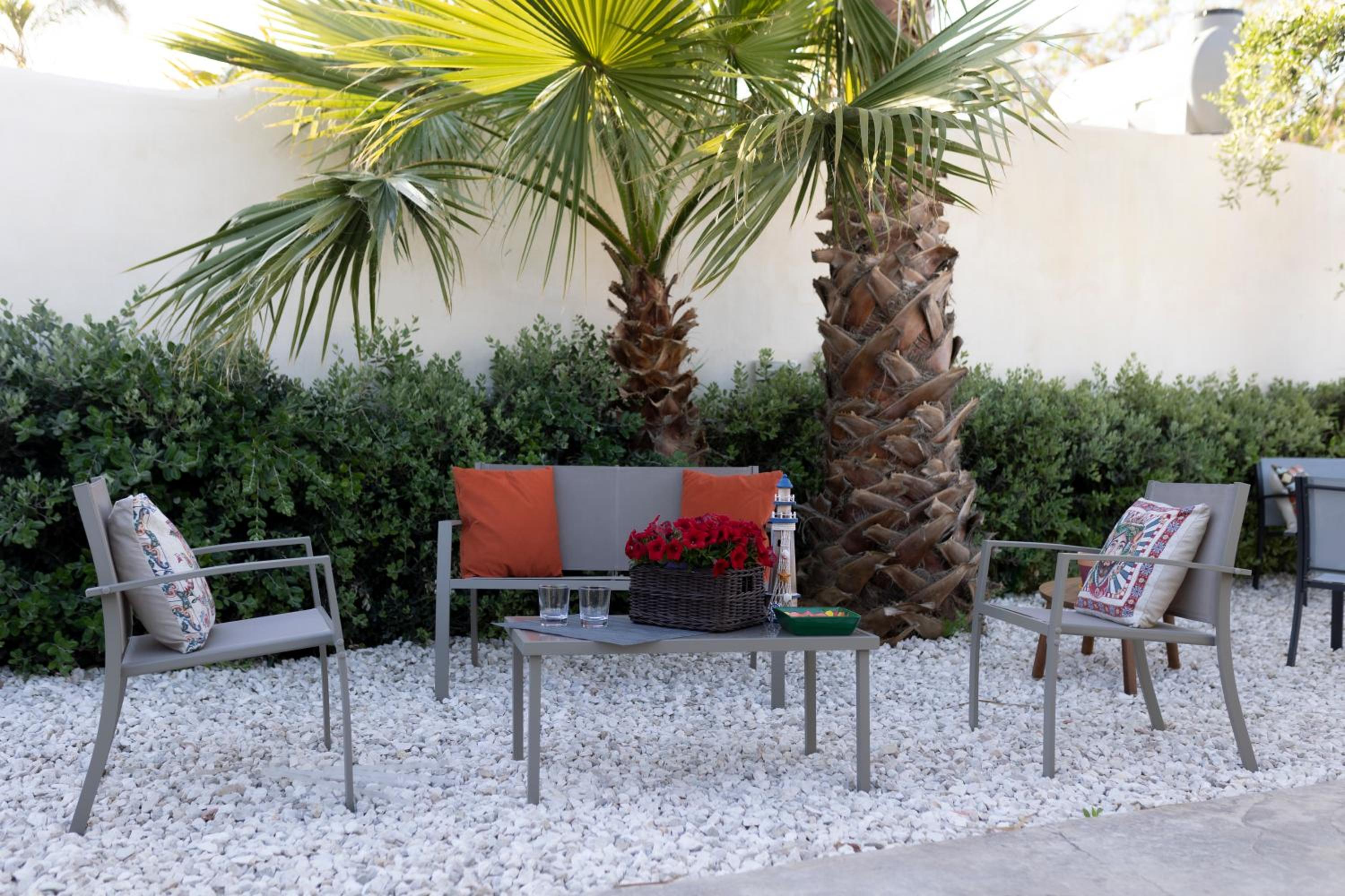 Apartment with Terrace