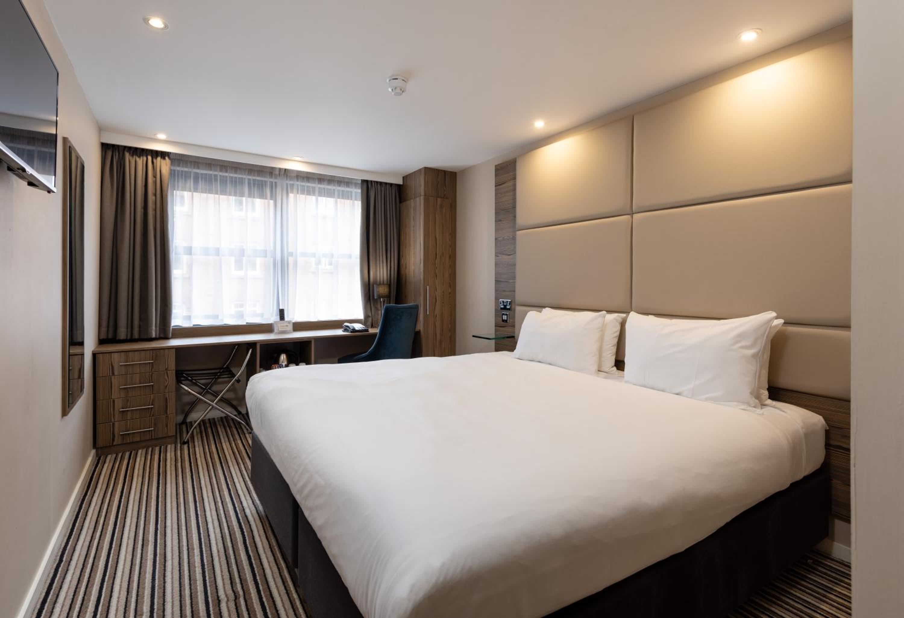 Standard Room - Photo 4