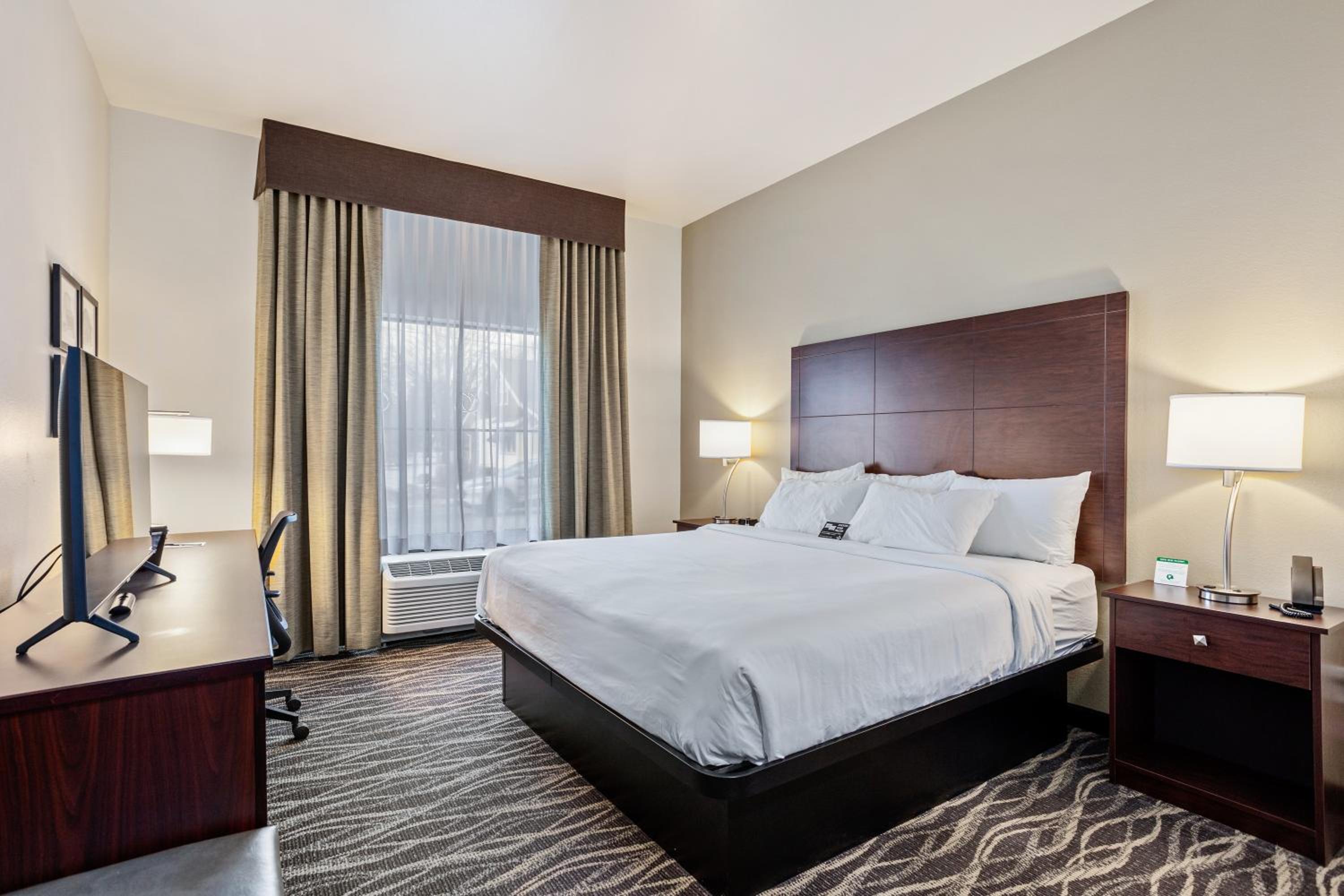 King Room - Disability Access - Photo 1