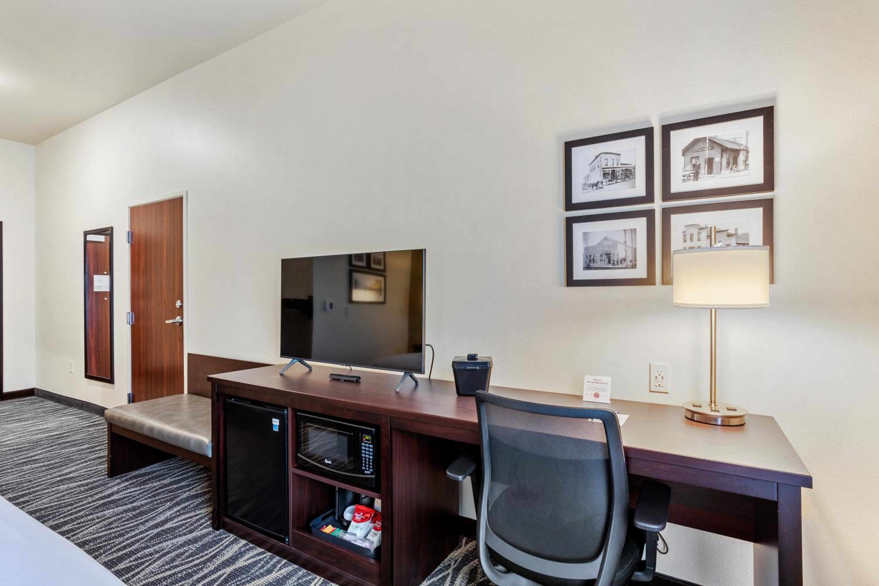 King Room - Disability Access - Photo 3