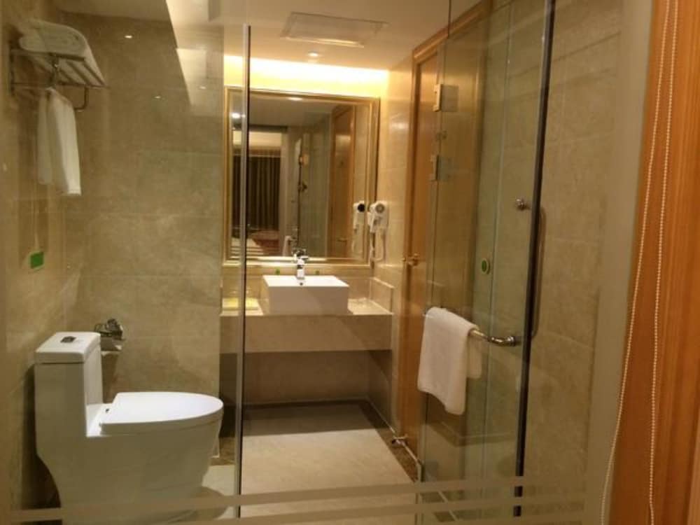 Deluxe Twin Room photo 2