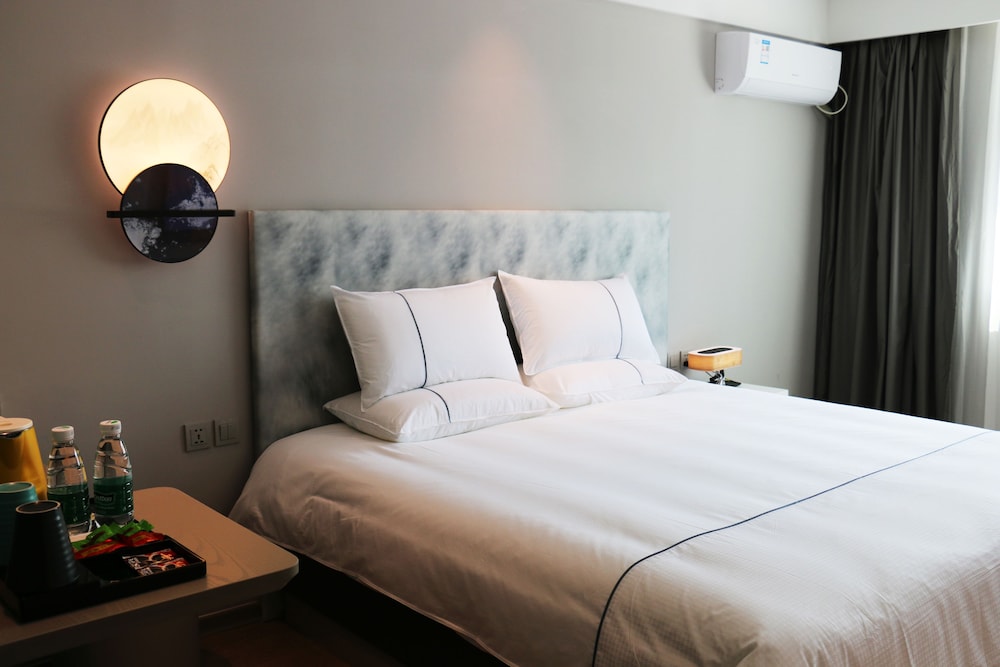 Business Room (C) photo 1