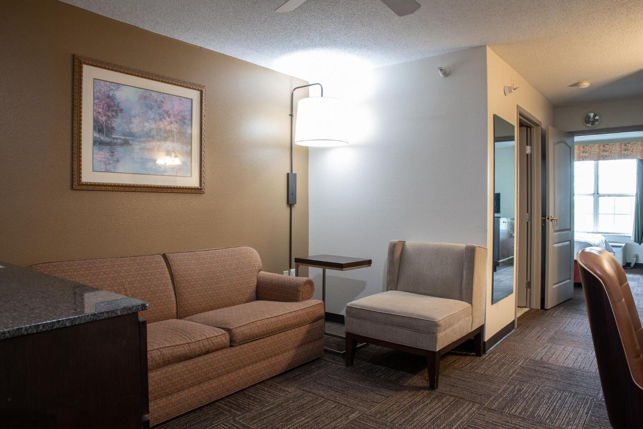 King Suite - Photo 1