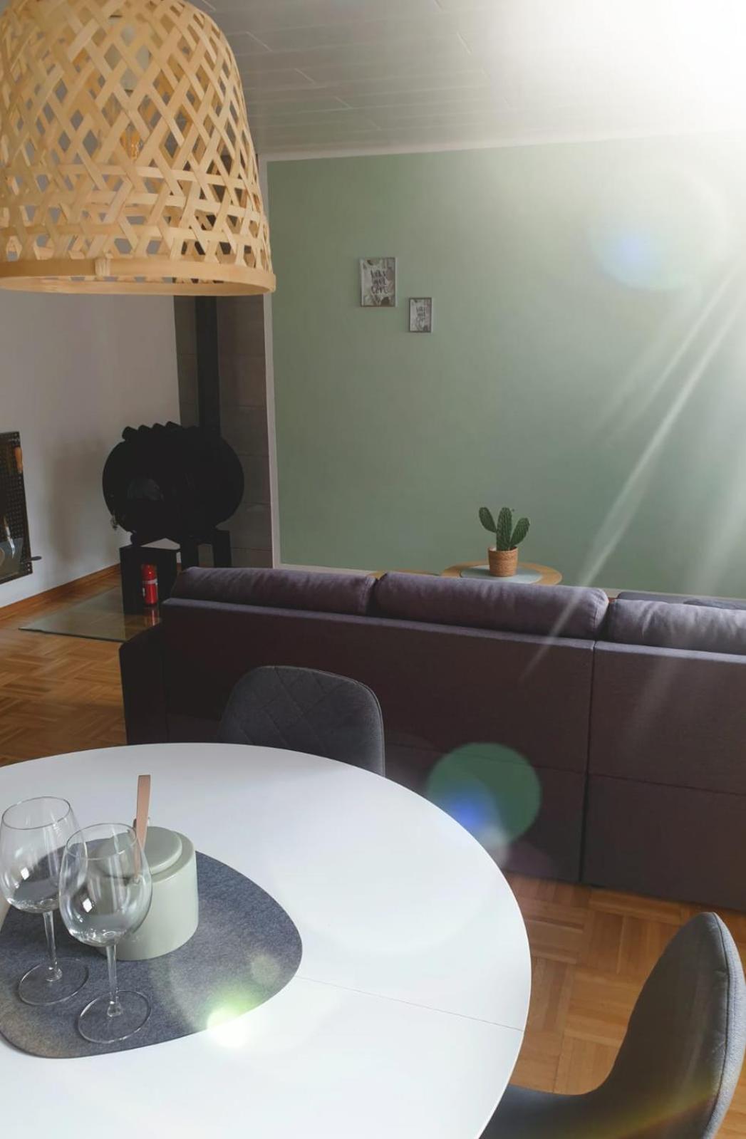One-Bedroom Apartment - Photo 3