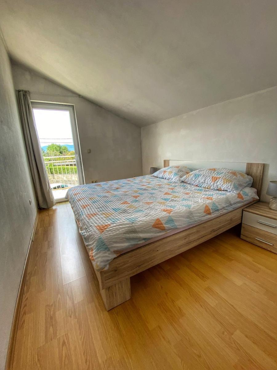 Apartment with Terrace photo 2