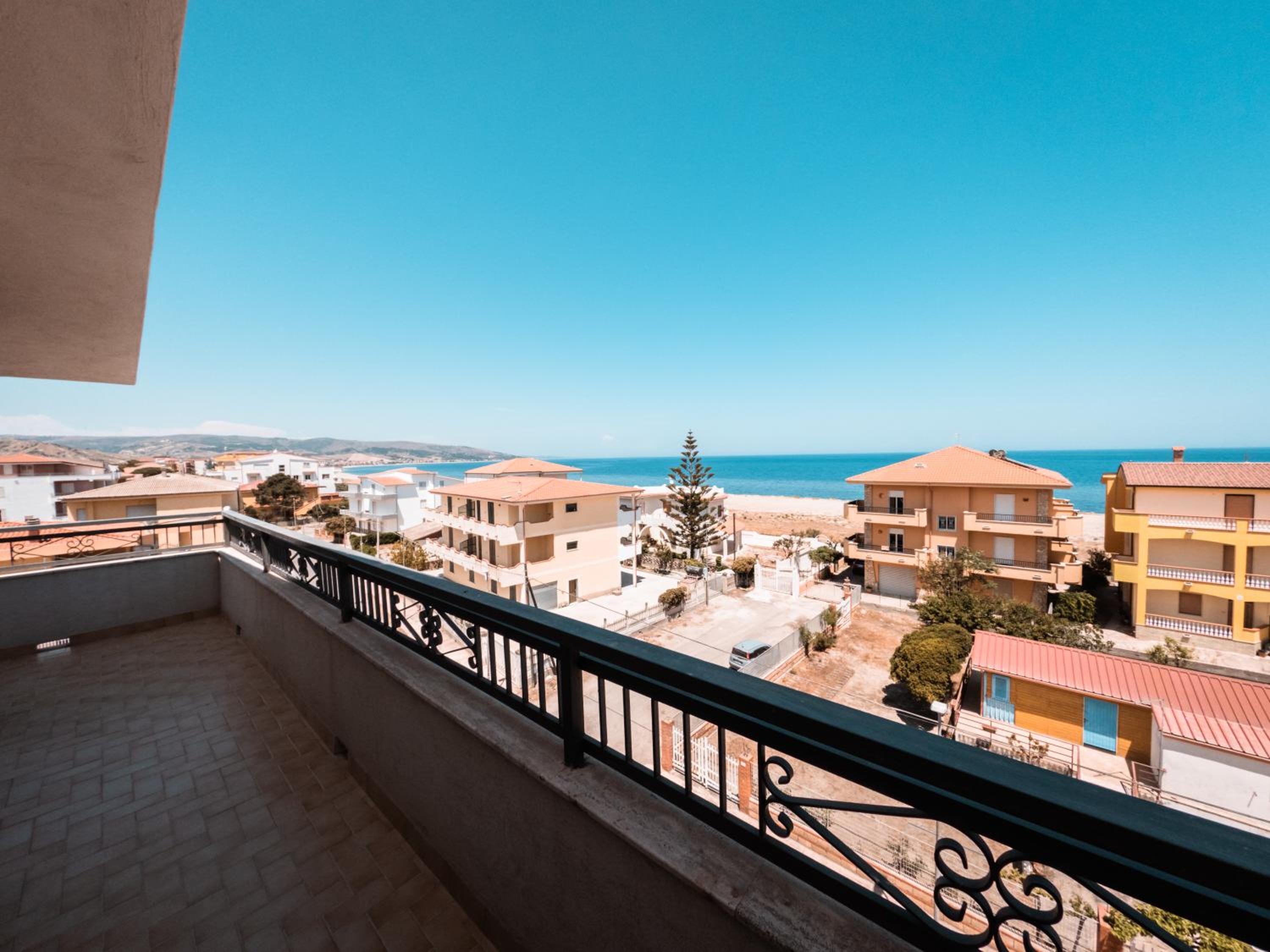 Apartment with Sea View photo 2