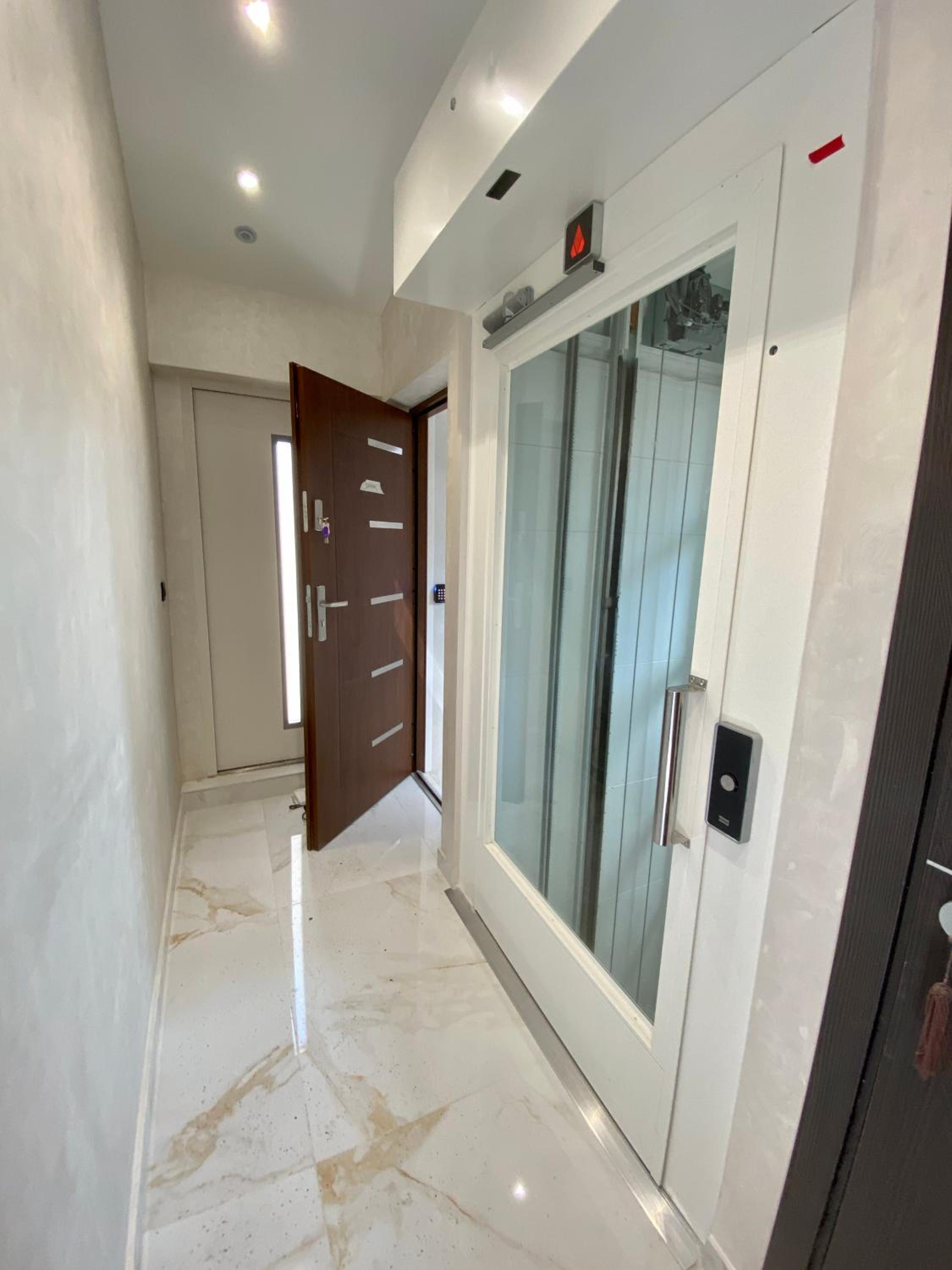 DIAMANT - Four-Bedroom Apartment with Terrace and Jacuzzi - Photo 2